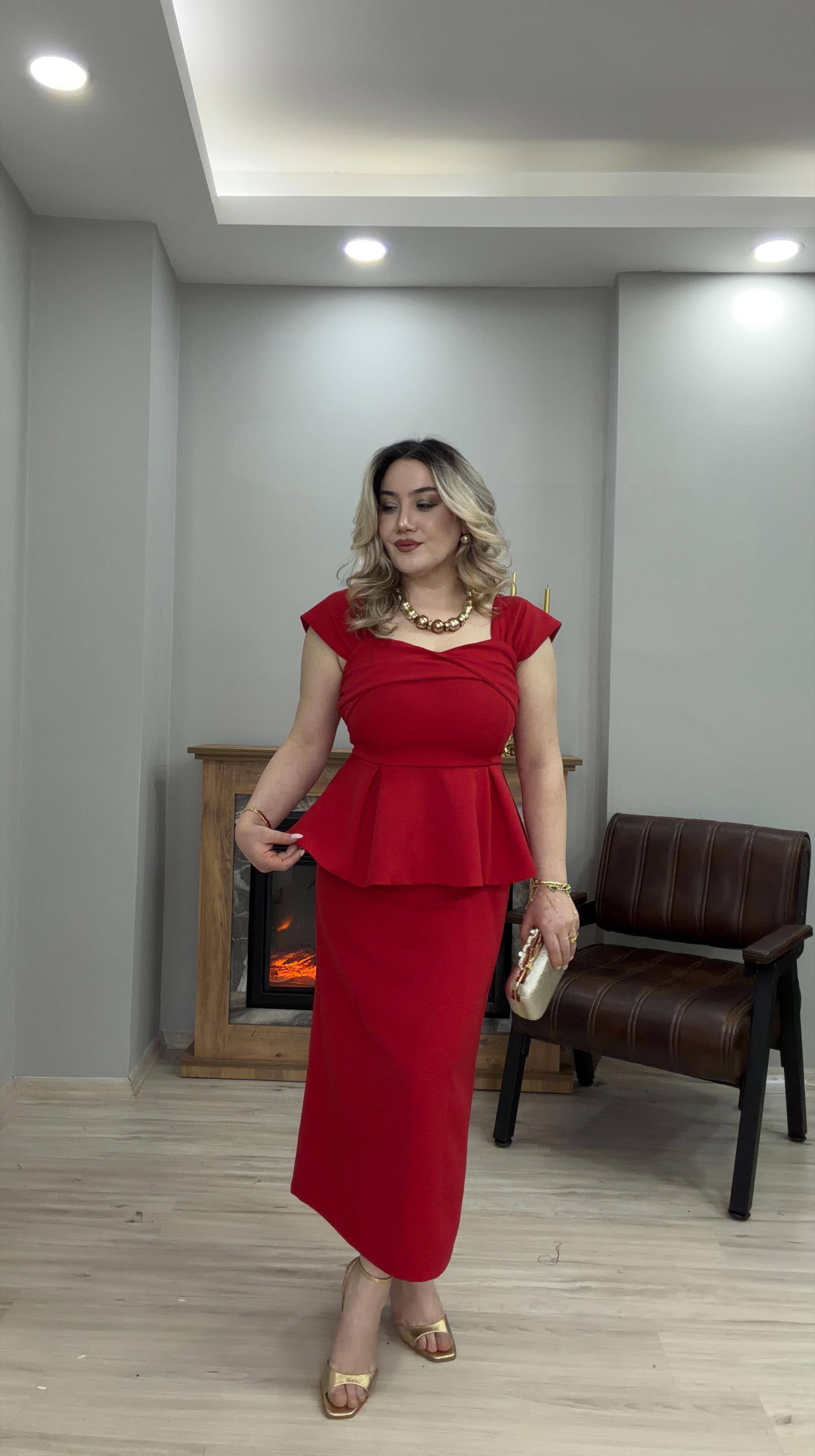 KALP YAKA BLUZ ETEK TAKIM KIRMIZI