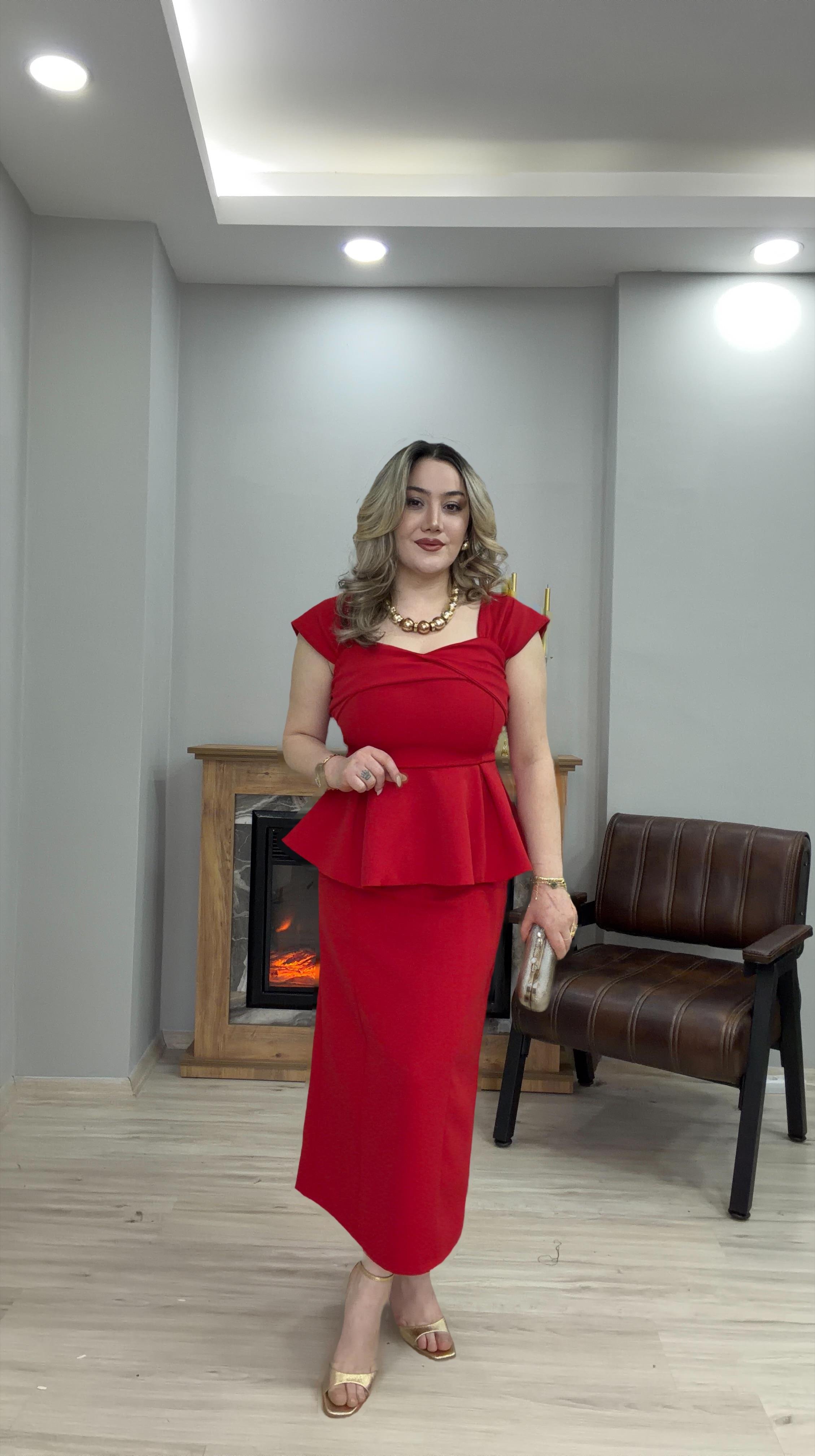 KALP YAKA BLUZ ETEK TAKIM KIRMIZI