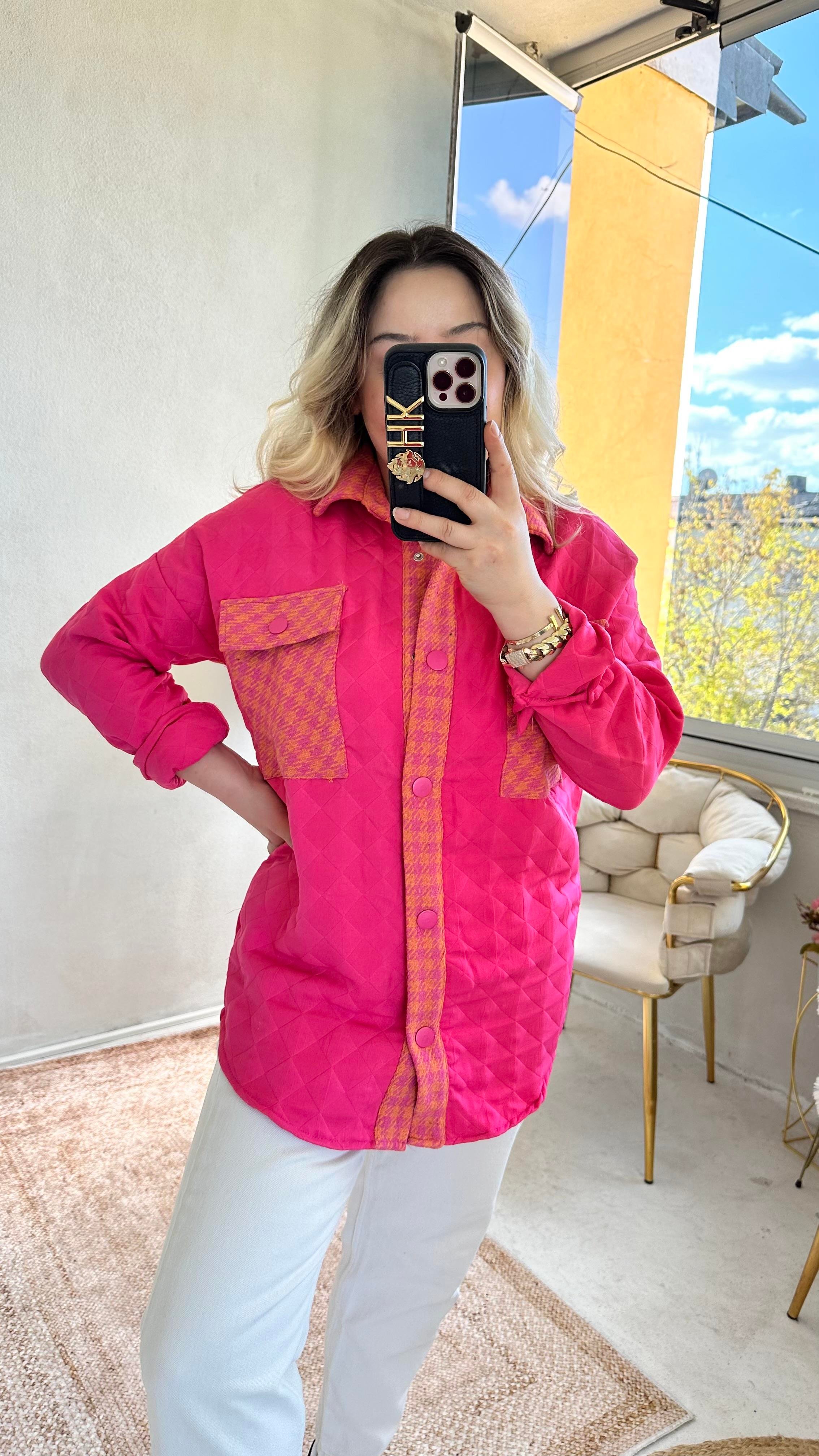 Kapitone Tüvit Detaylı Çıtçıtlı Gömlek Pembe
