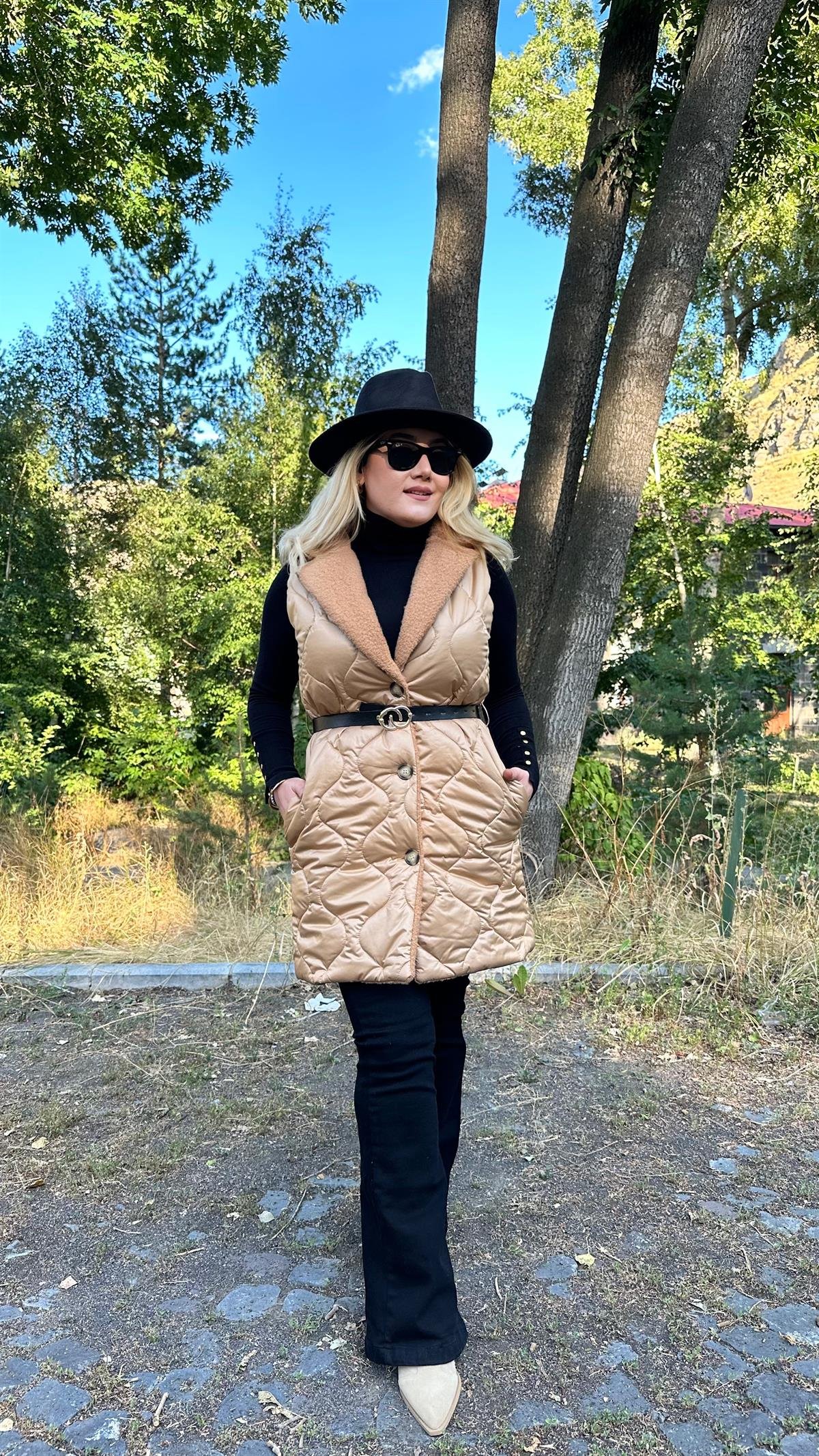 Kapitoneli Kendinden Kemerli Şişme Yelek Camel