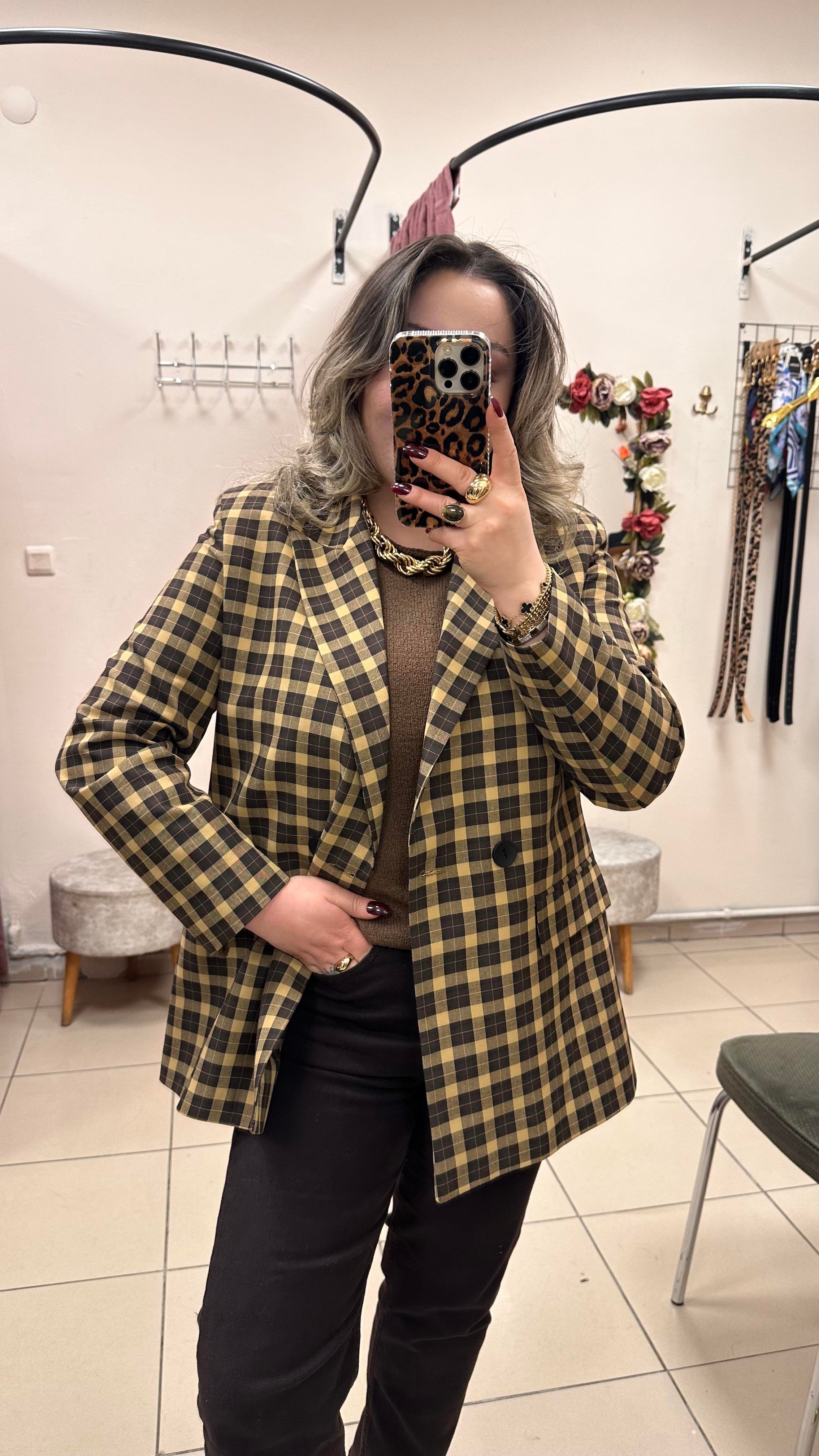 KARE DESENLİ ÇİFT DÜĞMELİ BLAZER TABA