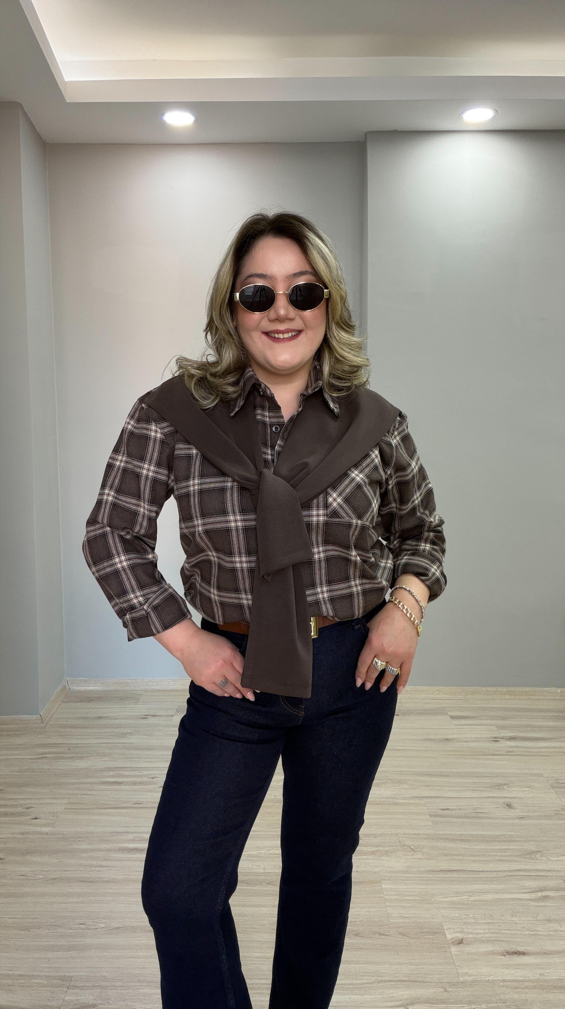 KAŞKOLLU ODUNCU GÖMLEK KAHVE