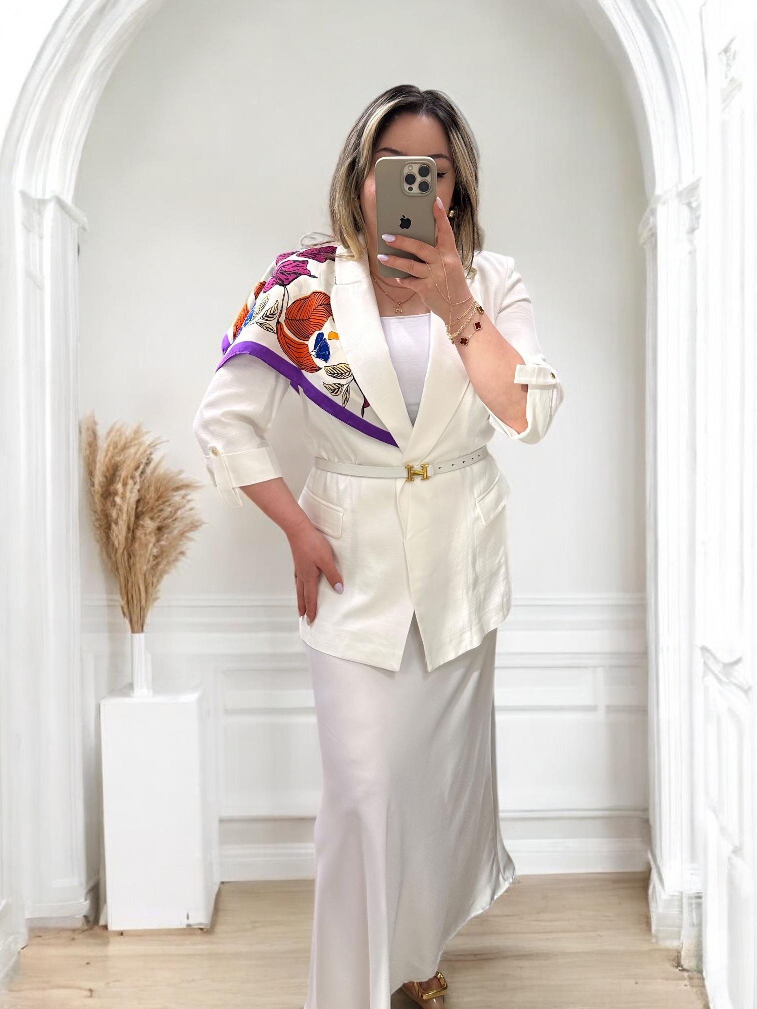 KATLAMALI KOL DETAYLI BLAZER EKRU