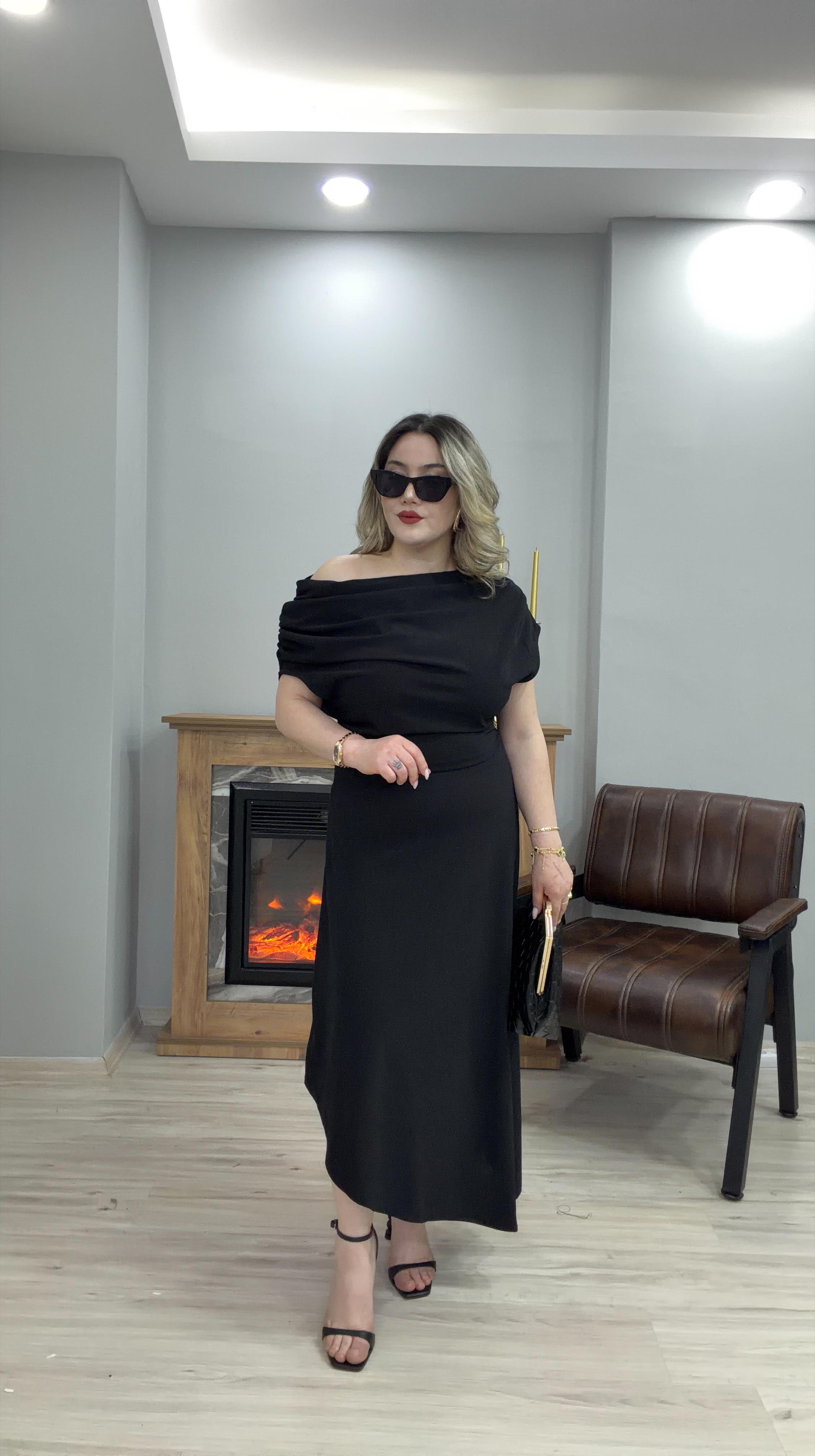 KAYIK YAKA OMUZ DRAPELİ ELBİSE SİYAH 