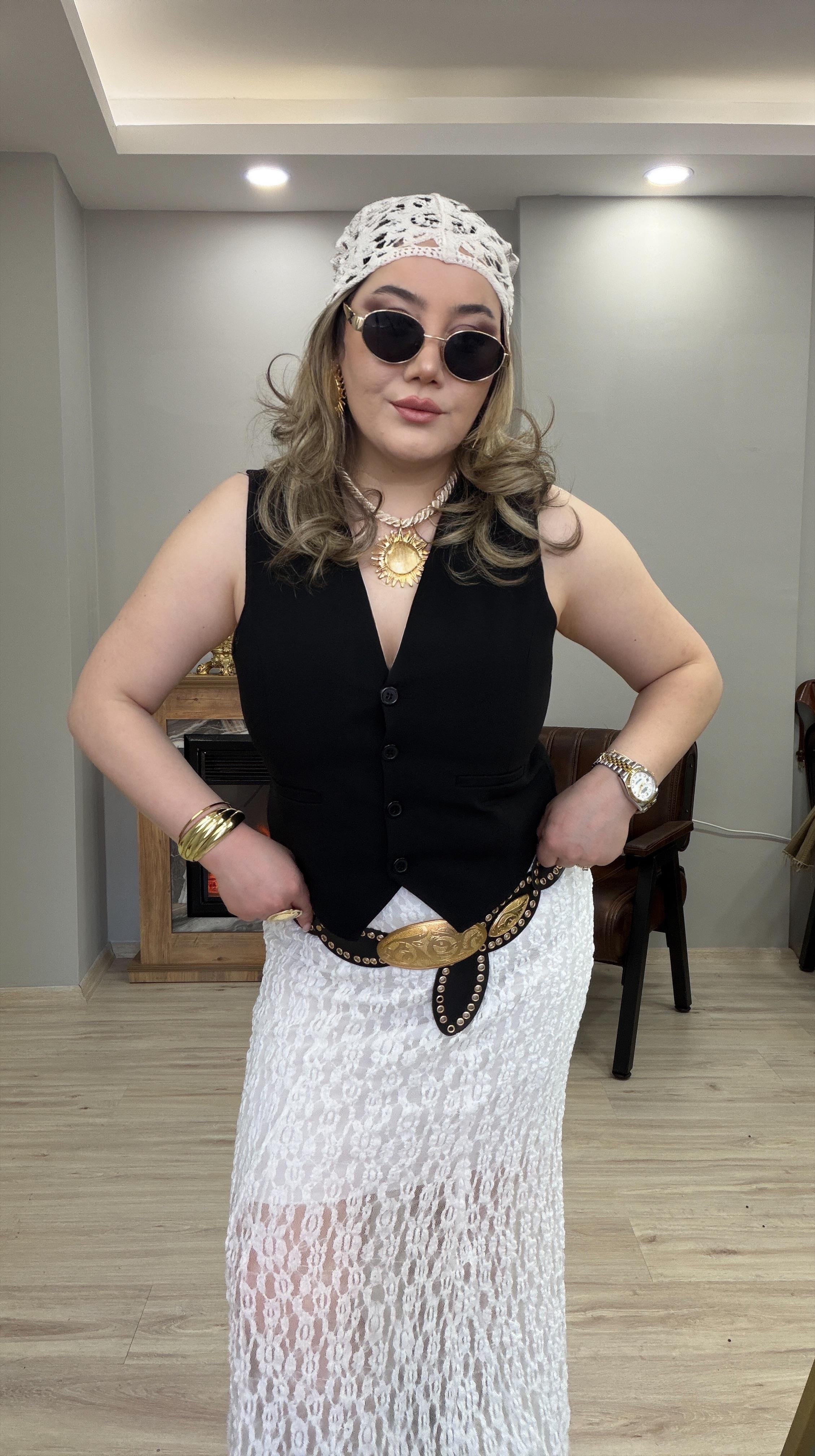 KEMER DETAYLI CEPKEN YELEK SİYAH