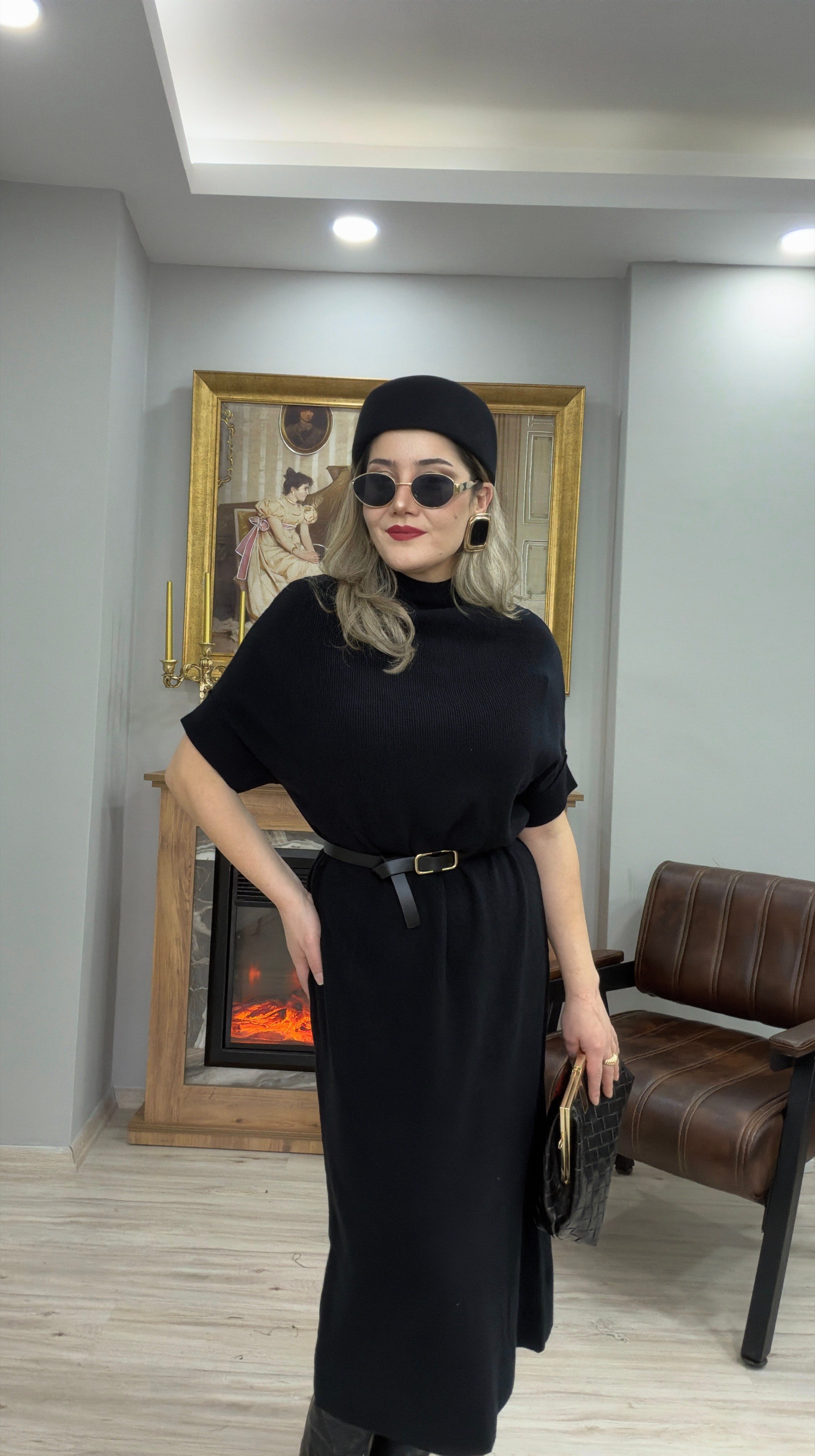 KEMERLİ TRİKO ELBİSE SİYAH