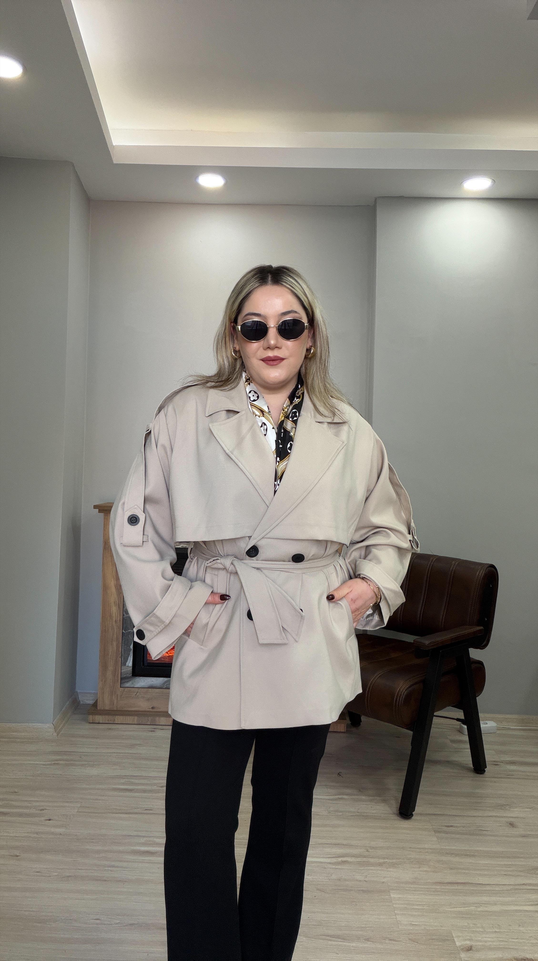 KISA KUŞAKLI TRENÇKOT TAŞ