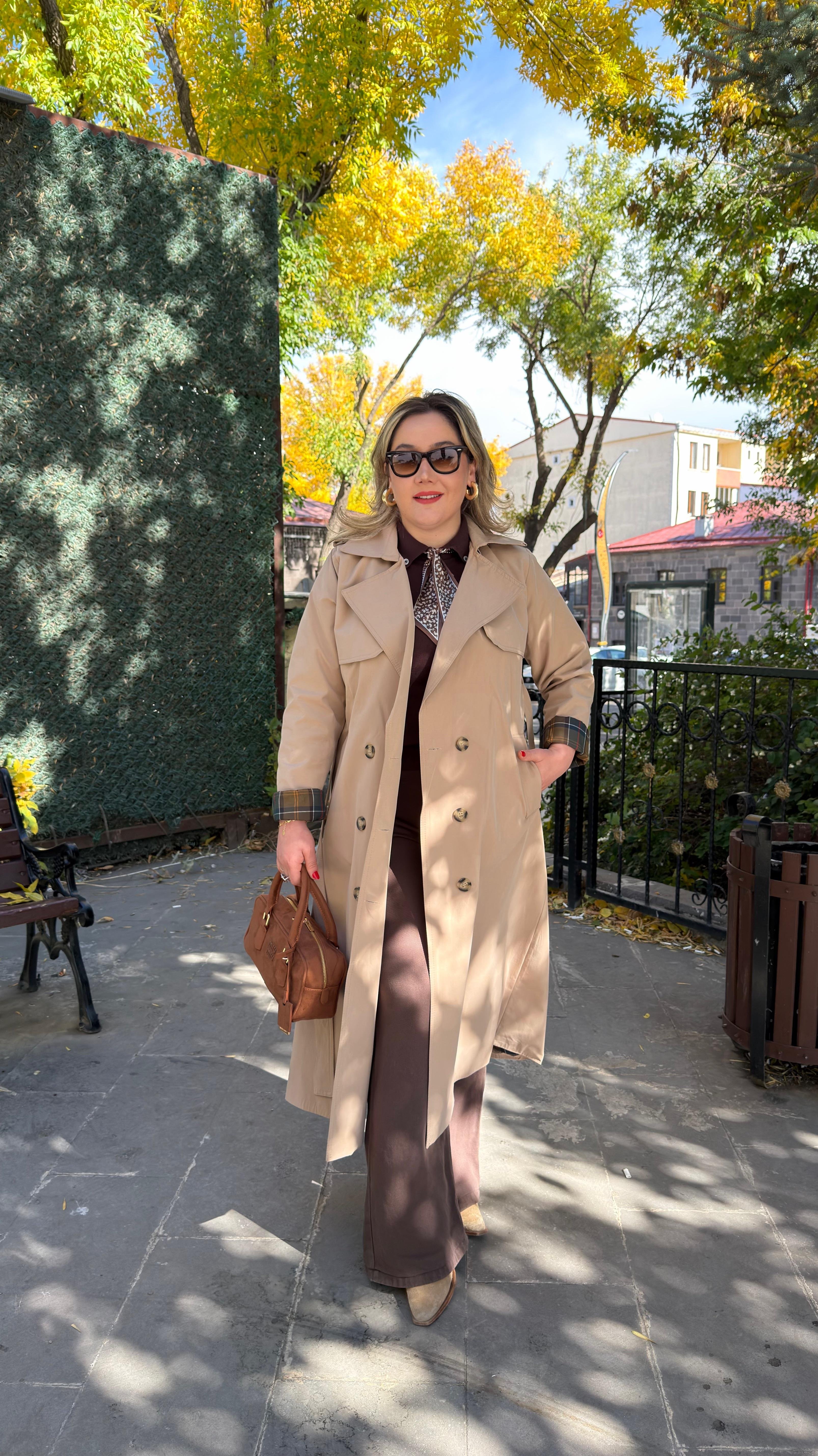 KLASİK MODEL TRENÇKOT CAMEL