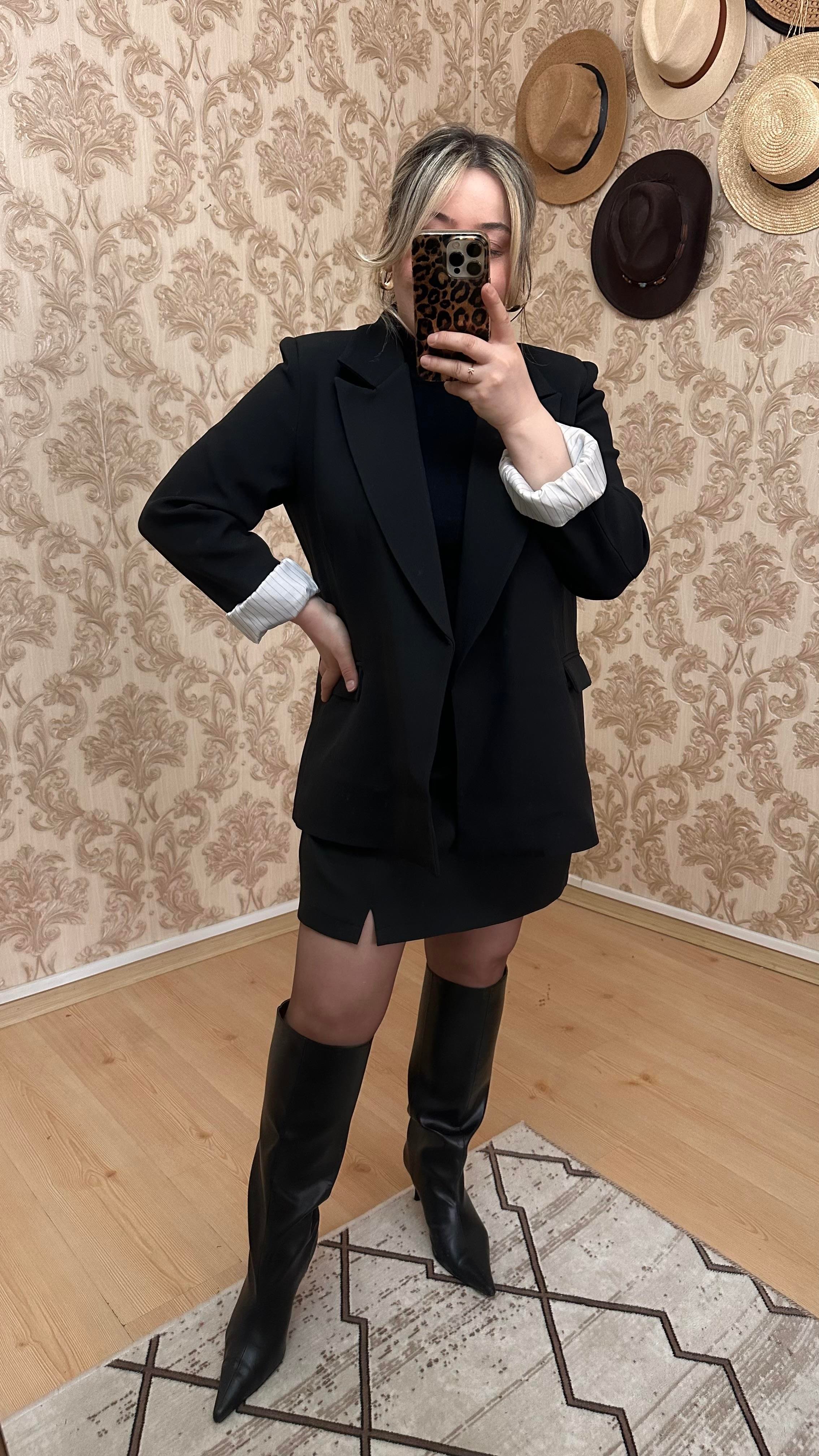 KOL KATLAMALI BLAZER CEKET SİYAH