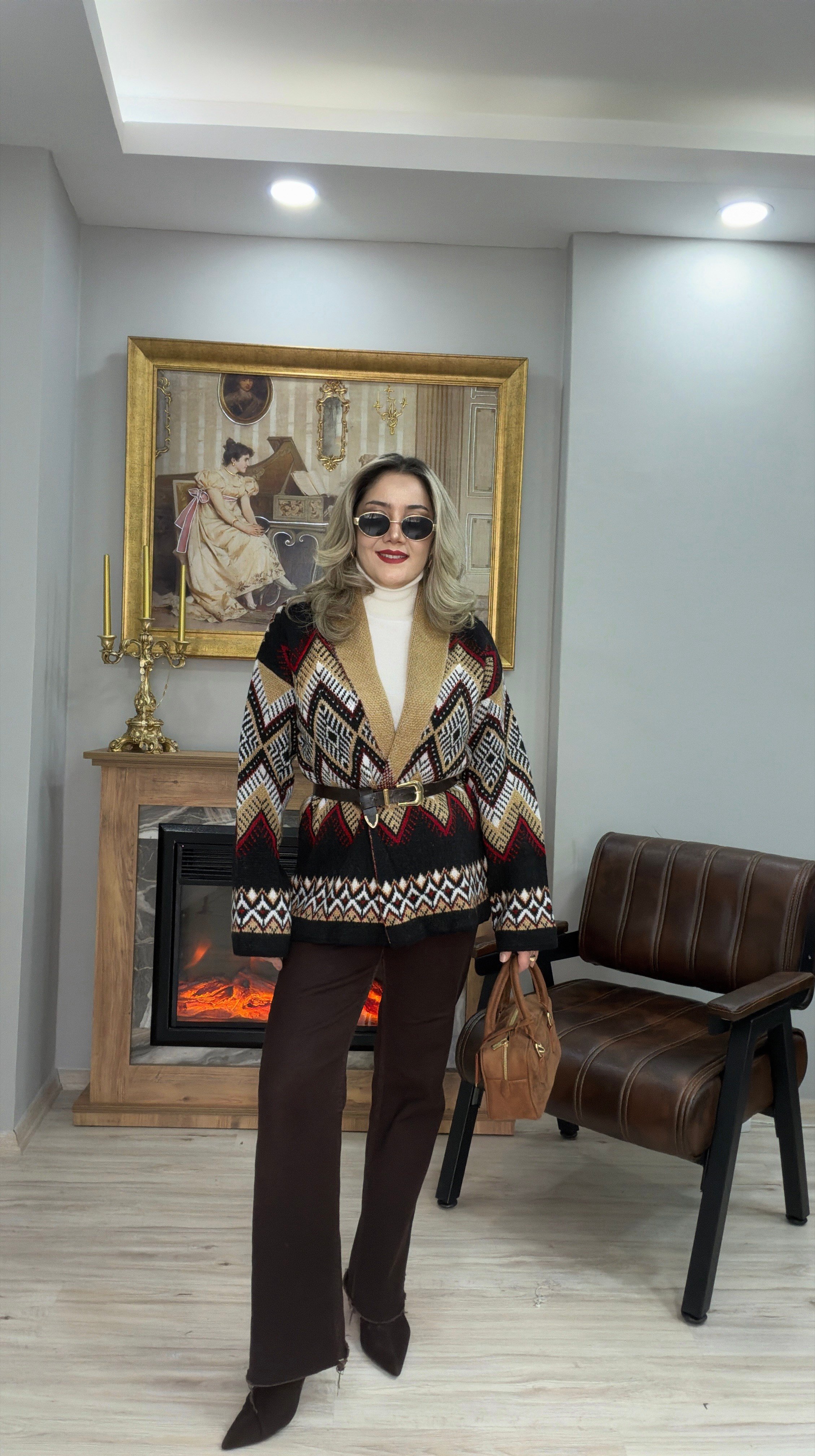 KRUVAZE DESENLİ HIRKA