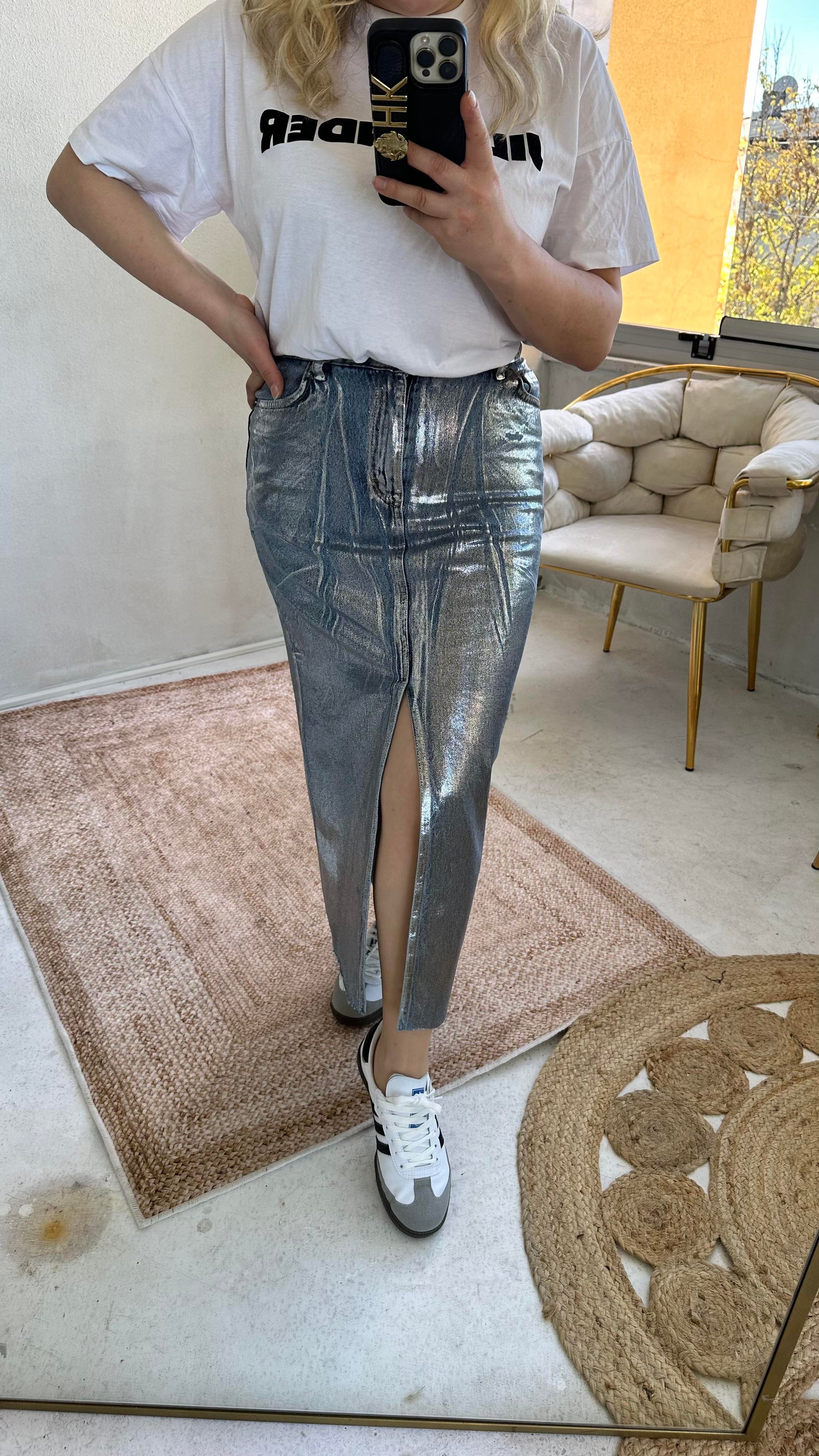 Metalik Görünümlü Önden Yırtmaçlı Jean Etek