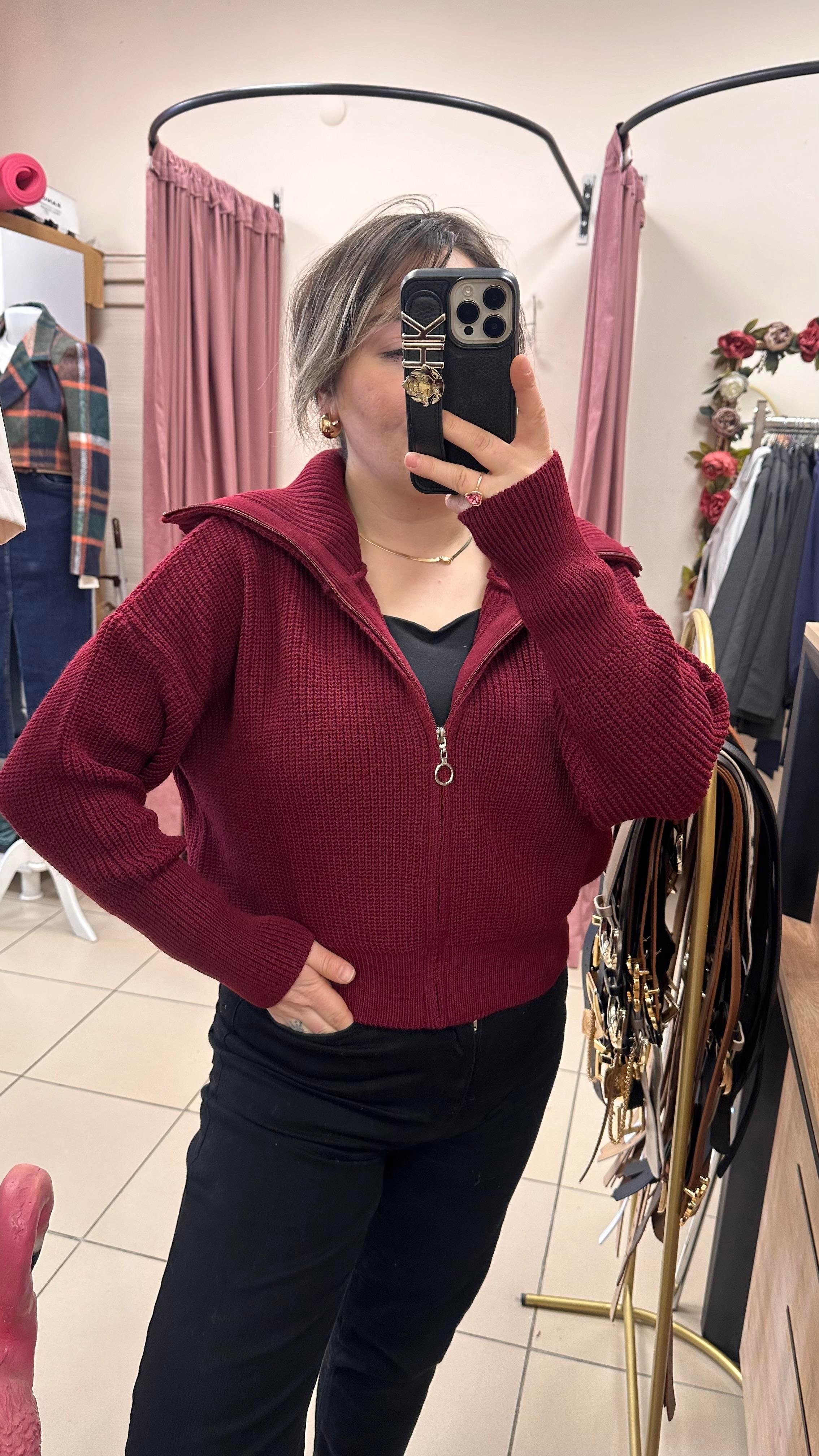 ÖNDEN FERMUARLI KISA HIRKA BORDO