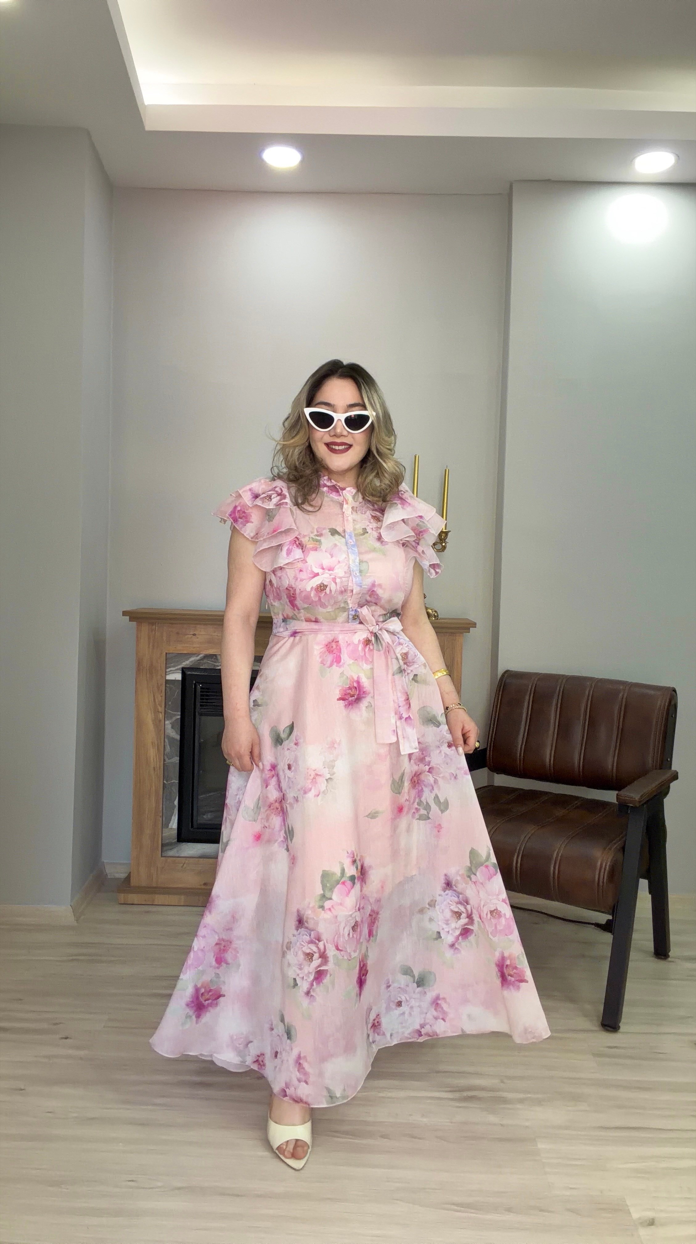 PEMBE ÇİÇEKLİ TENSEL ELBİSE 