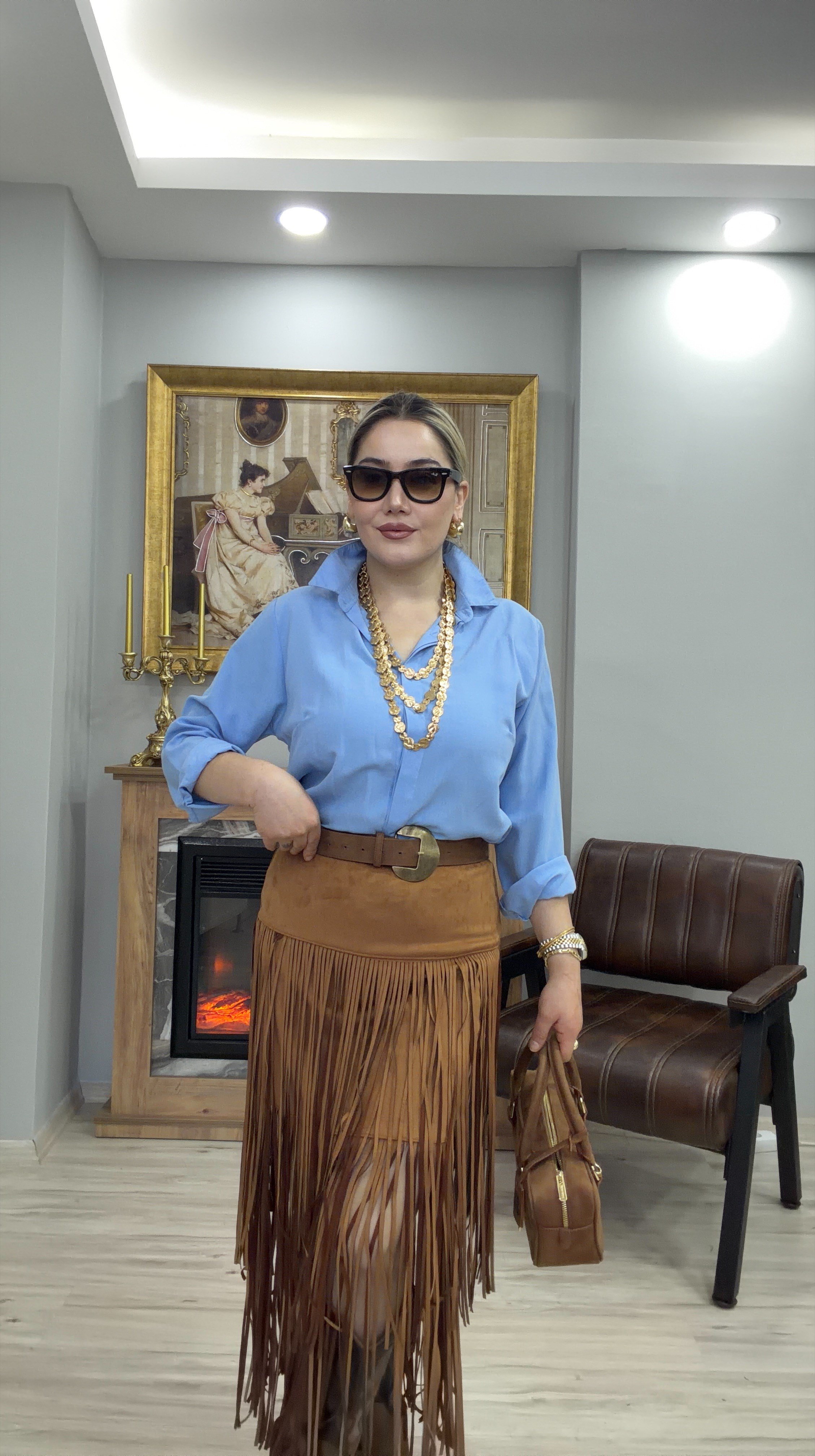 PÜSKÜL DETALI SÜET MİDİ BOY ETEK TABA