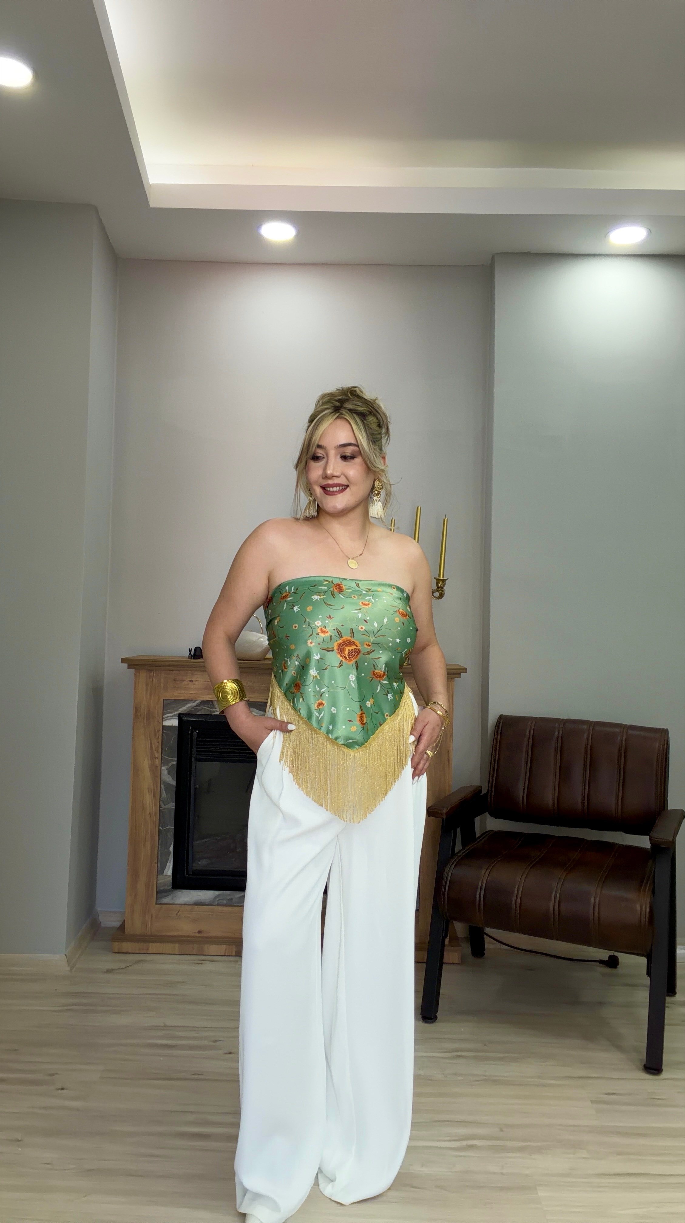 SATEN PÜSKÜL DETAYLI BLUZ MİNT