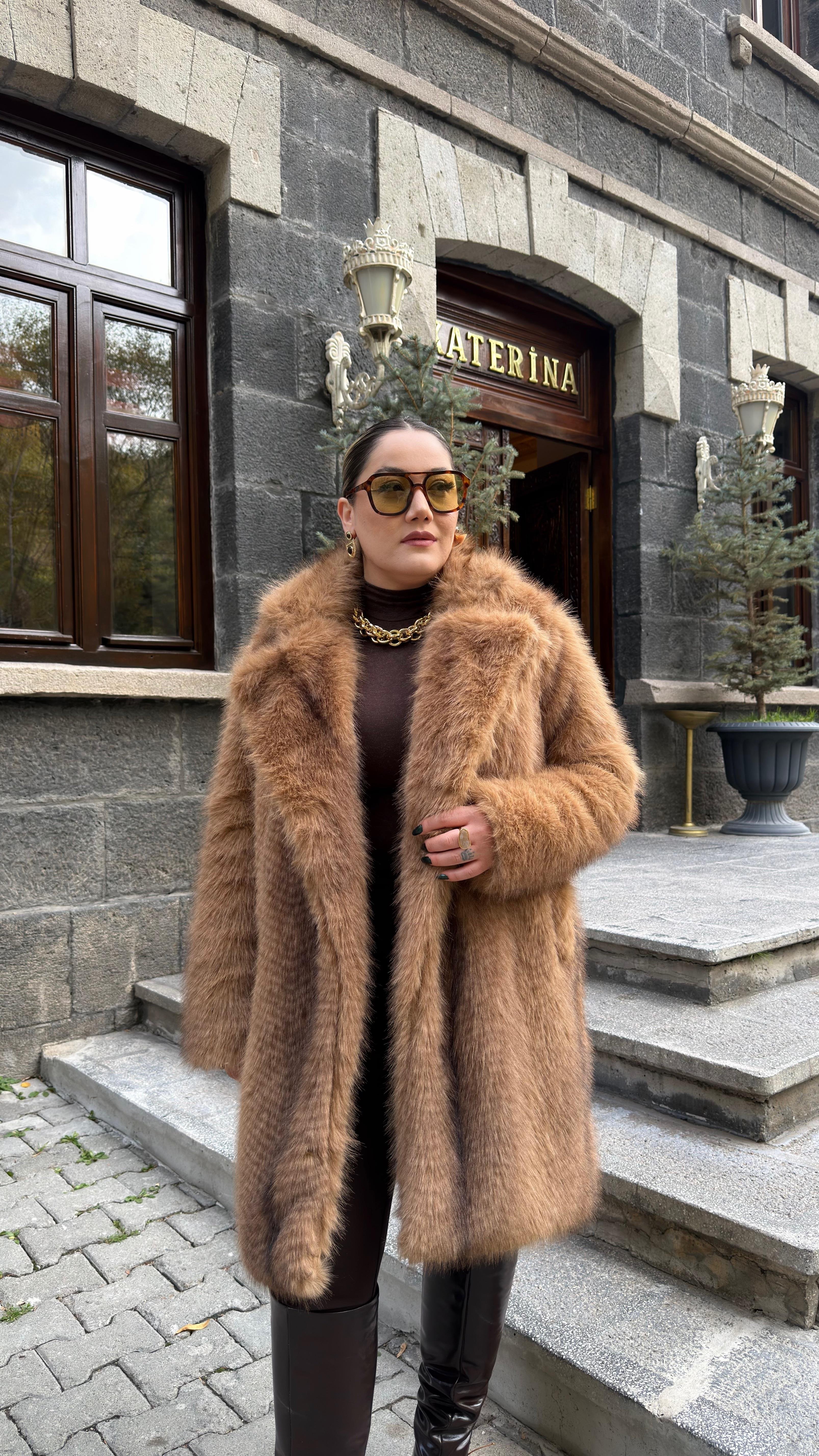 SUNİ KÜRK KABAN TİLKİ