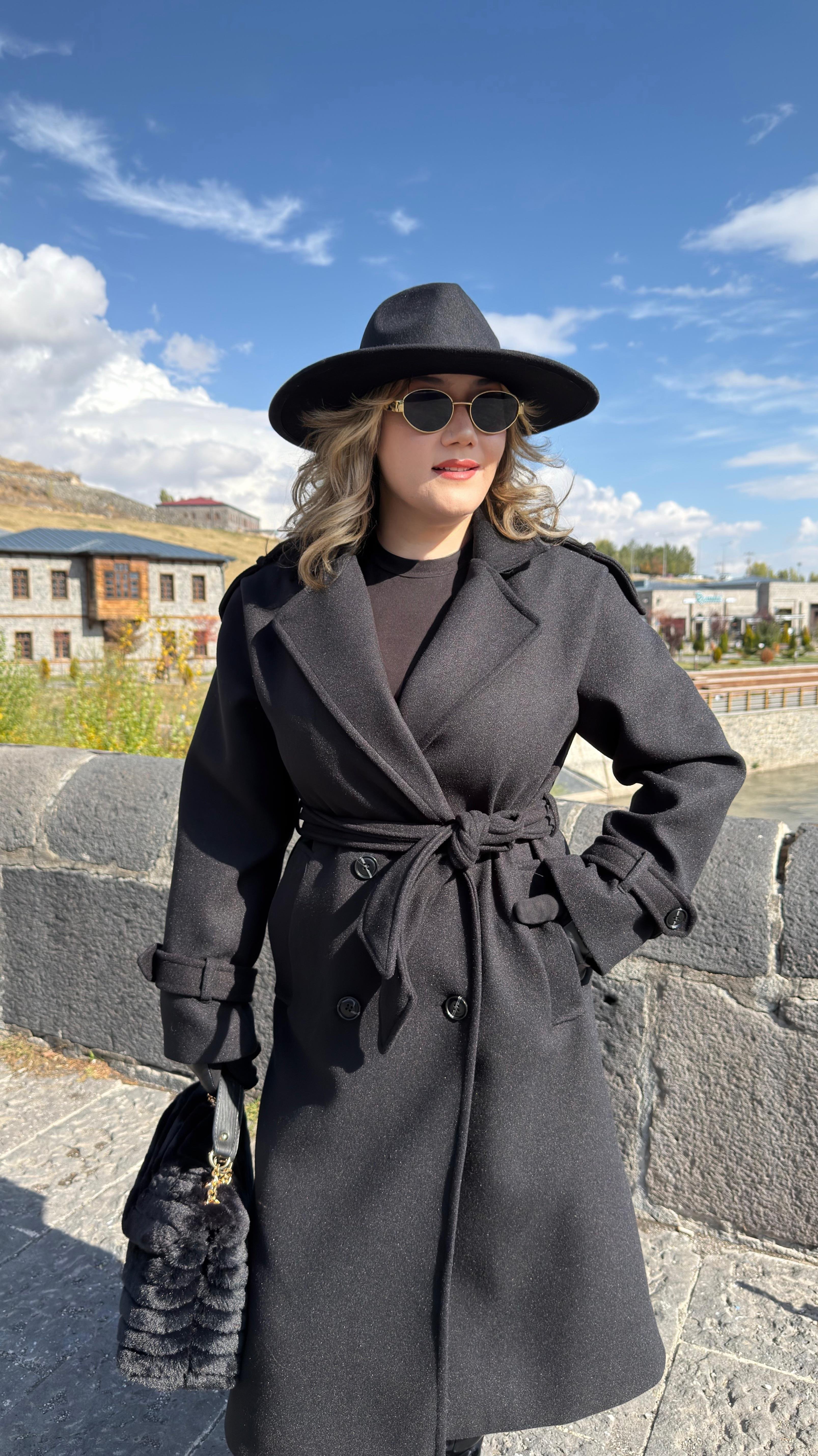 TRENÇ MODEL BELDEN KUŞAKLI KAŞE KABAN SİYAH  