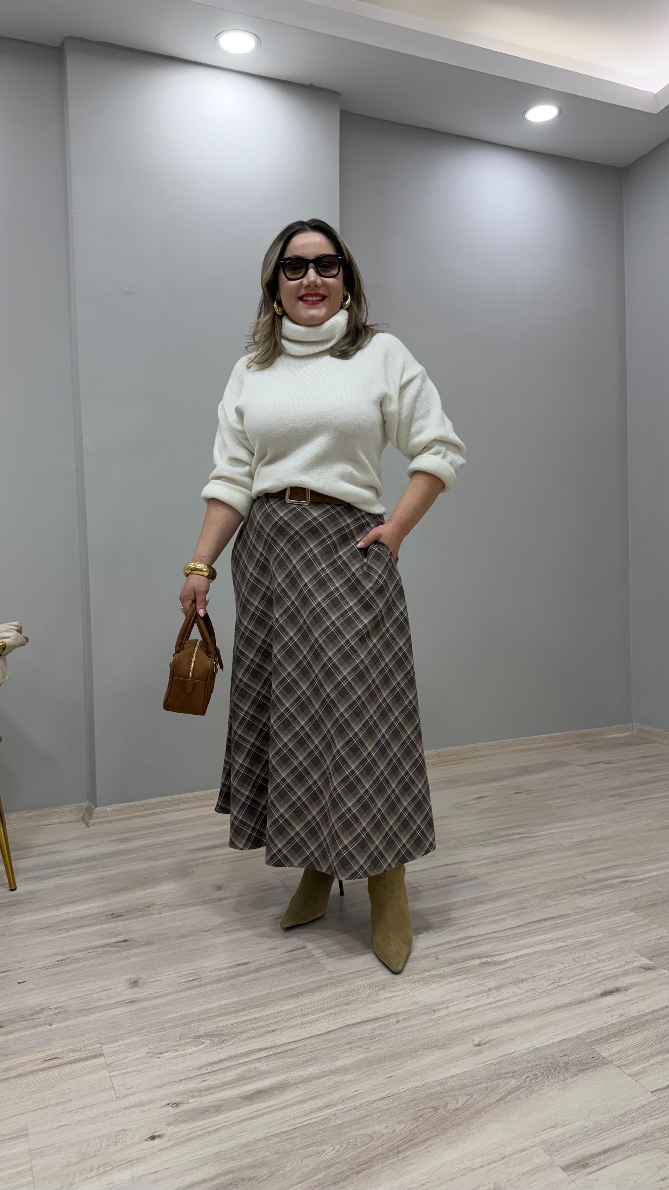 YANDAN CEPLİ KAŞE EKOSE ETEK KAHVE
