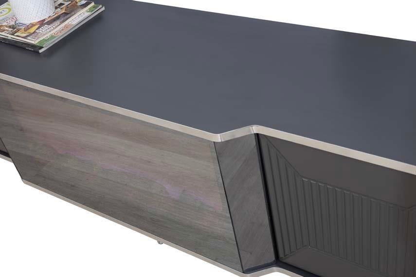 Belgrad Şömineli Tv Ünitesi Bluetooth Bağlantılı Kumandalı Renk Seçenekli