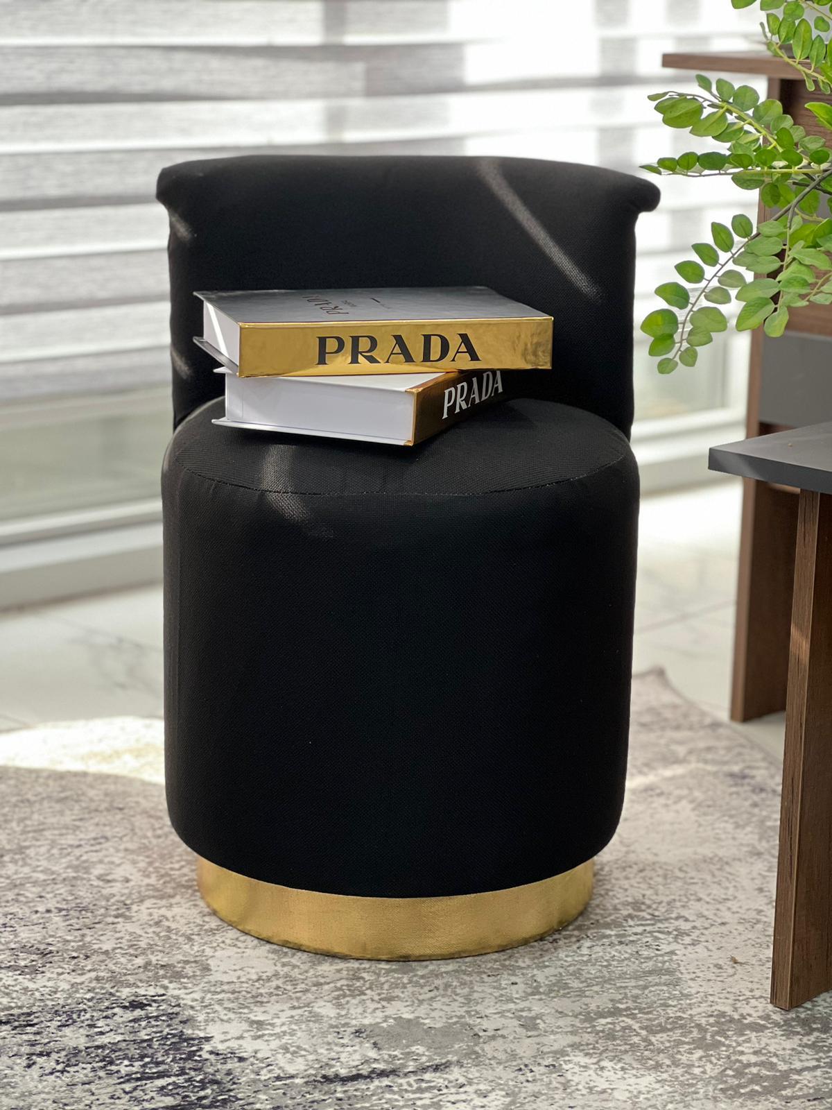 Mono Siyah Gold Puf