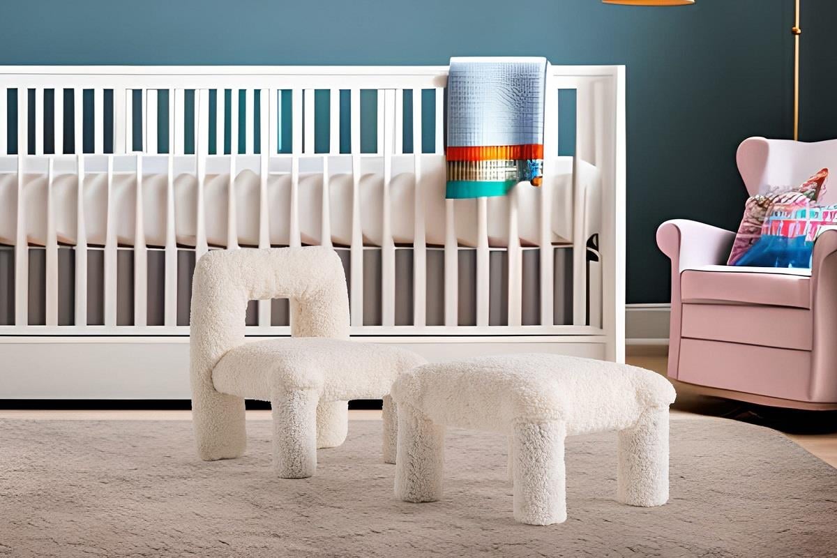 Tiny Çocuk Sandalyesi Ve Pufu