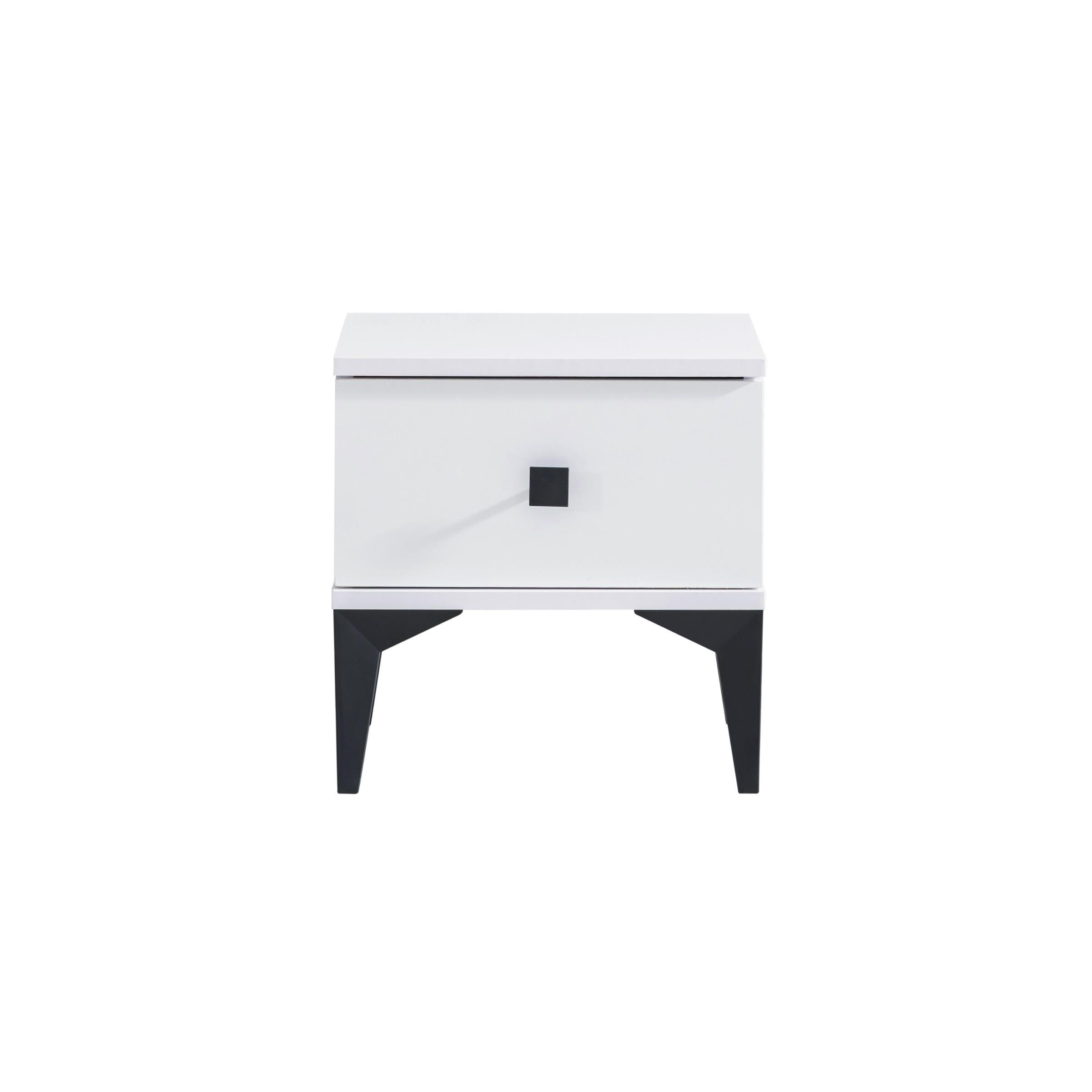 White Genç Odası 3 Kapılı Dolap