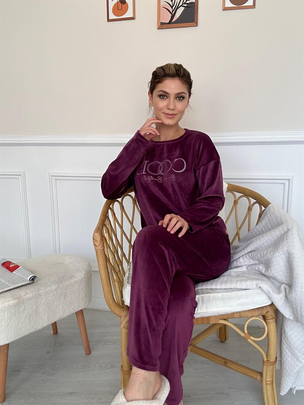 KADİFE TAKIM MÜRDÜM