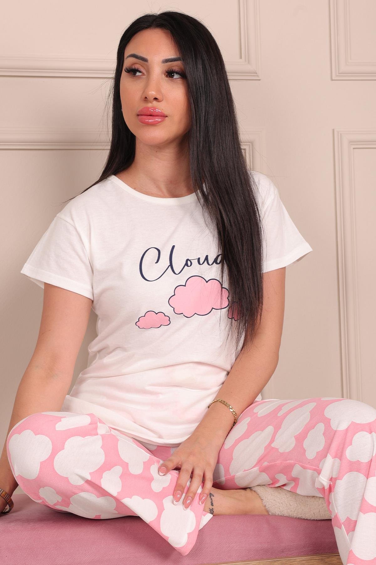 Kadın Cloud Sloganlı ve Bulut Deseni Baskılı  Bisiklet Yaka Kısa Kol Altı Uzun Penye Pijama Takımı