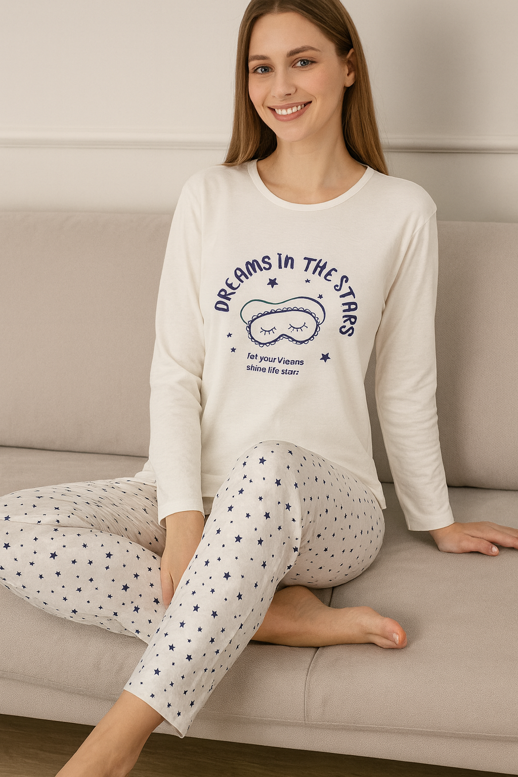 Kadın Dreams in the Stars Sloganlı  Altı Yıldız Desenli Bisiklet Yaka Uzun Kol Altı Uzun Penye Pijama Takımı