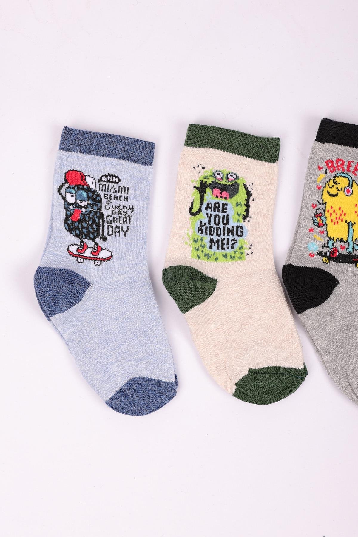 Karakterli 4'lü Erkek Çocuk Soket Çorap Seti ASORTİ