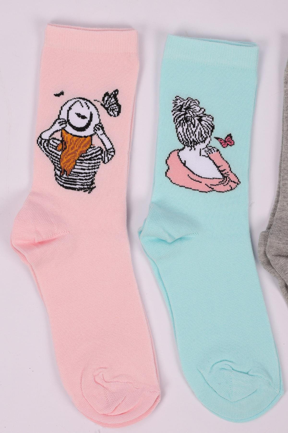 مجموعة شخصيات مكونة من 4 جوارب للفتيات ASORTI