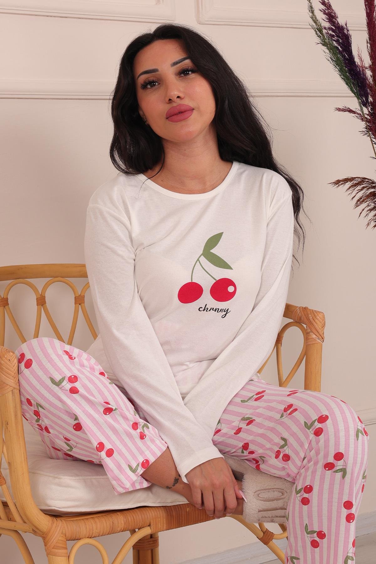 Vişne Baskılı ve Sloganlı Uzun Kollu Pijama Takımı Beyaz