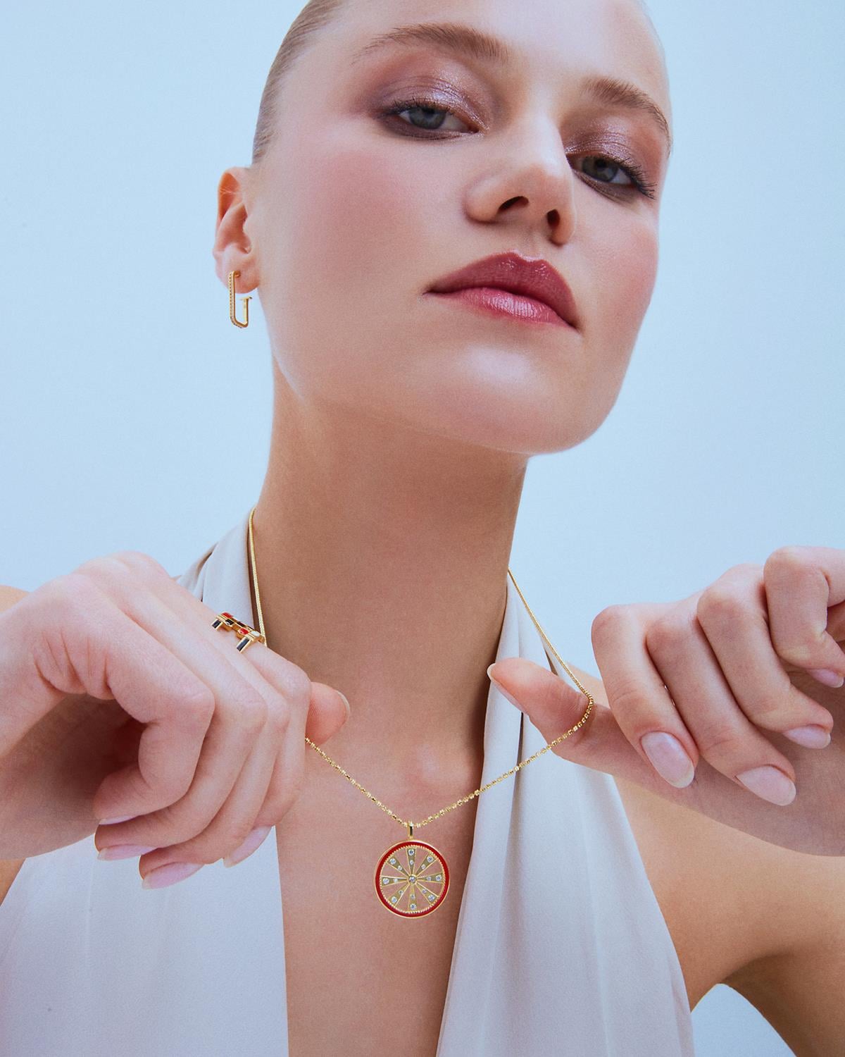 Circle of Aura Kolye