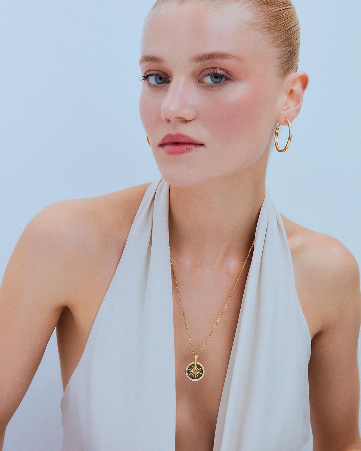 Elegance Loop Kolye