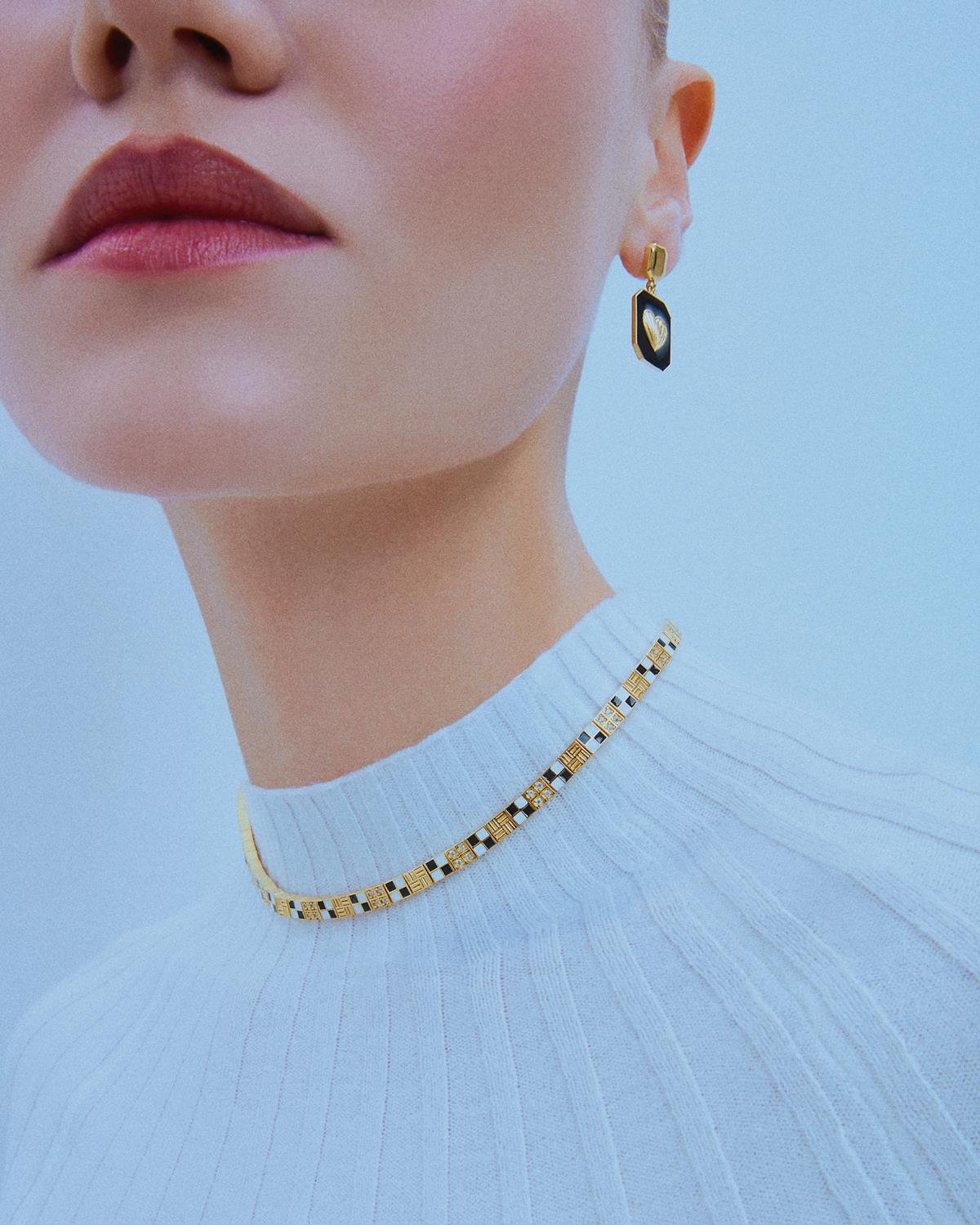 Euphoric Reflection Chocker Kolye