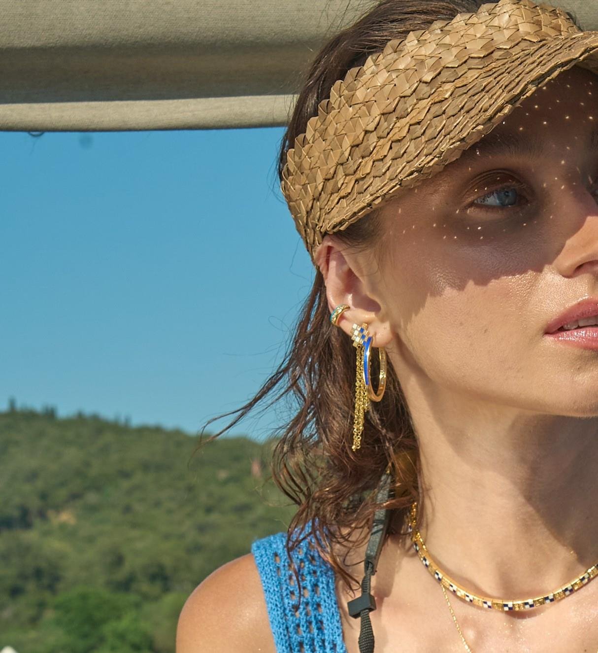 Fusion Allure Zincir Detaylı Küpe
