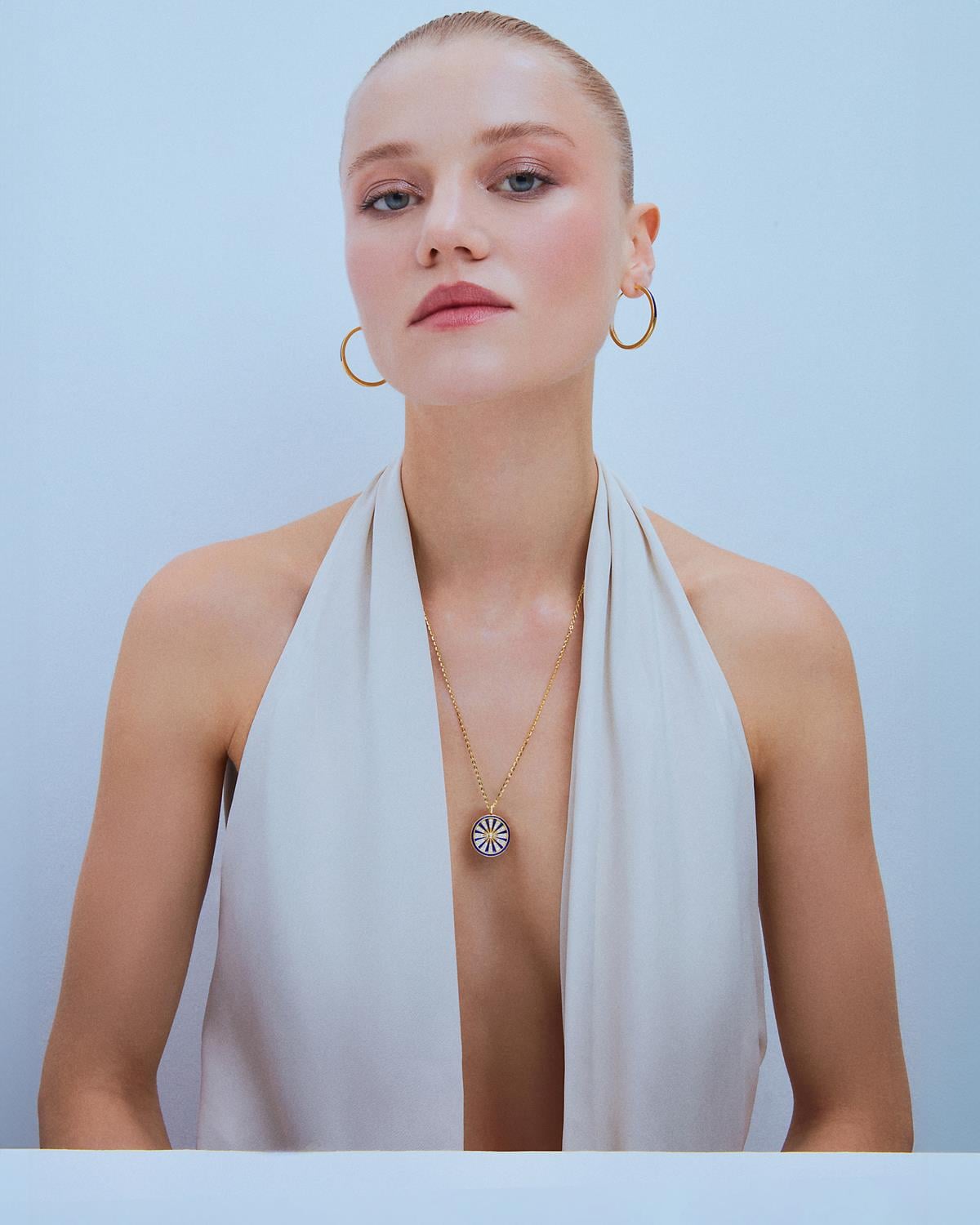 Glamourous Radiance Kolye