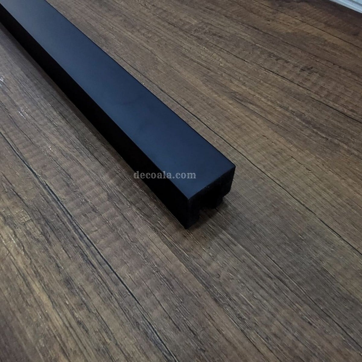 4 cm Retro Siyah Lambri