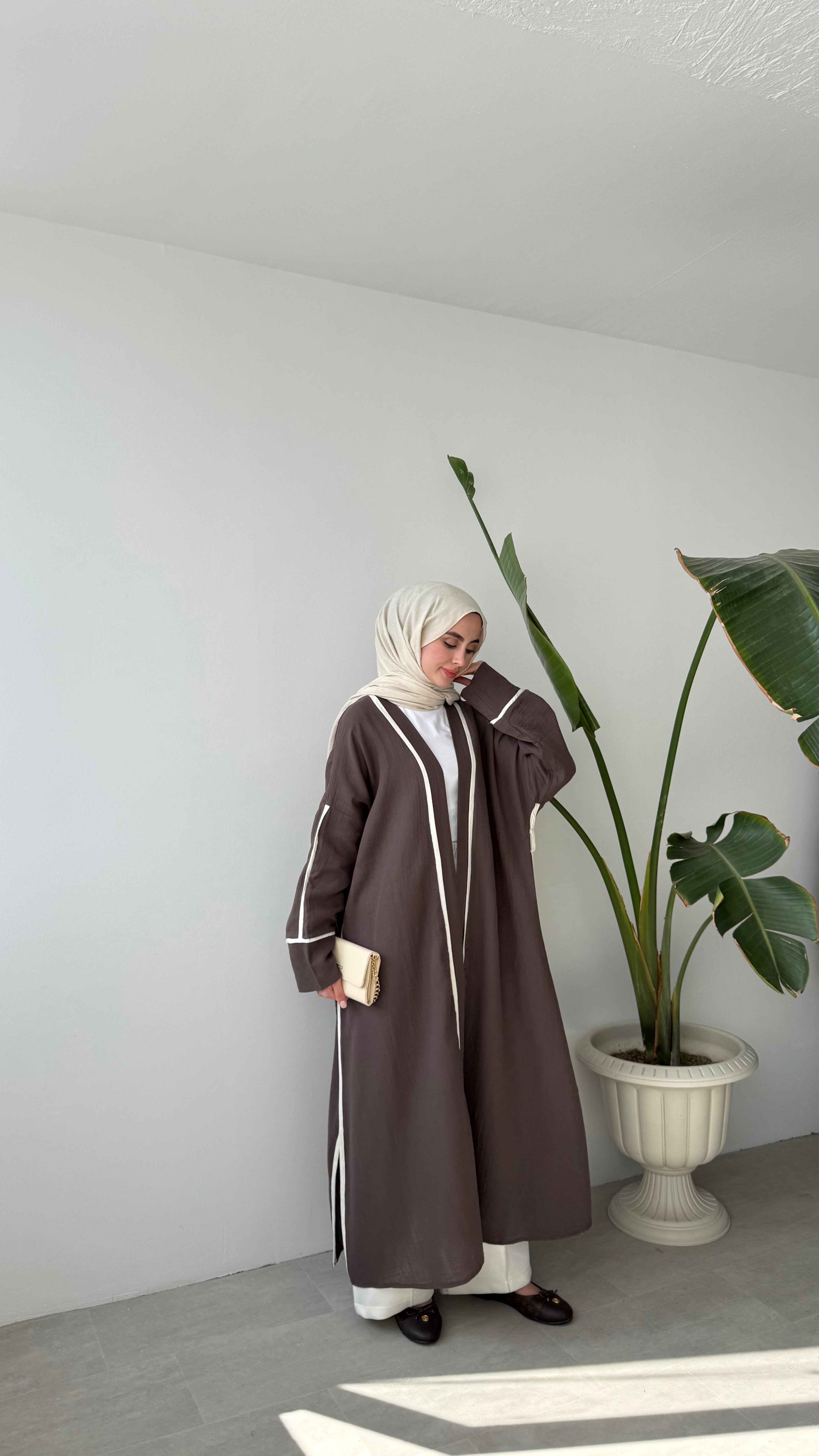 BEYAZ ŞERİTLİ KİMONO - VİZON