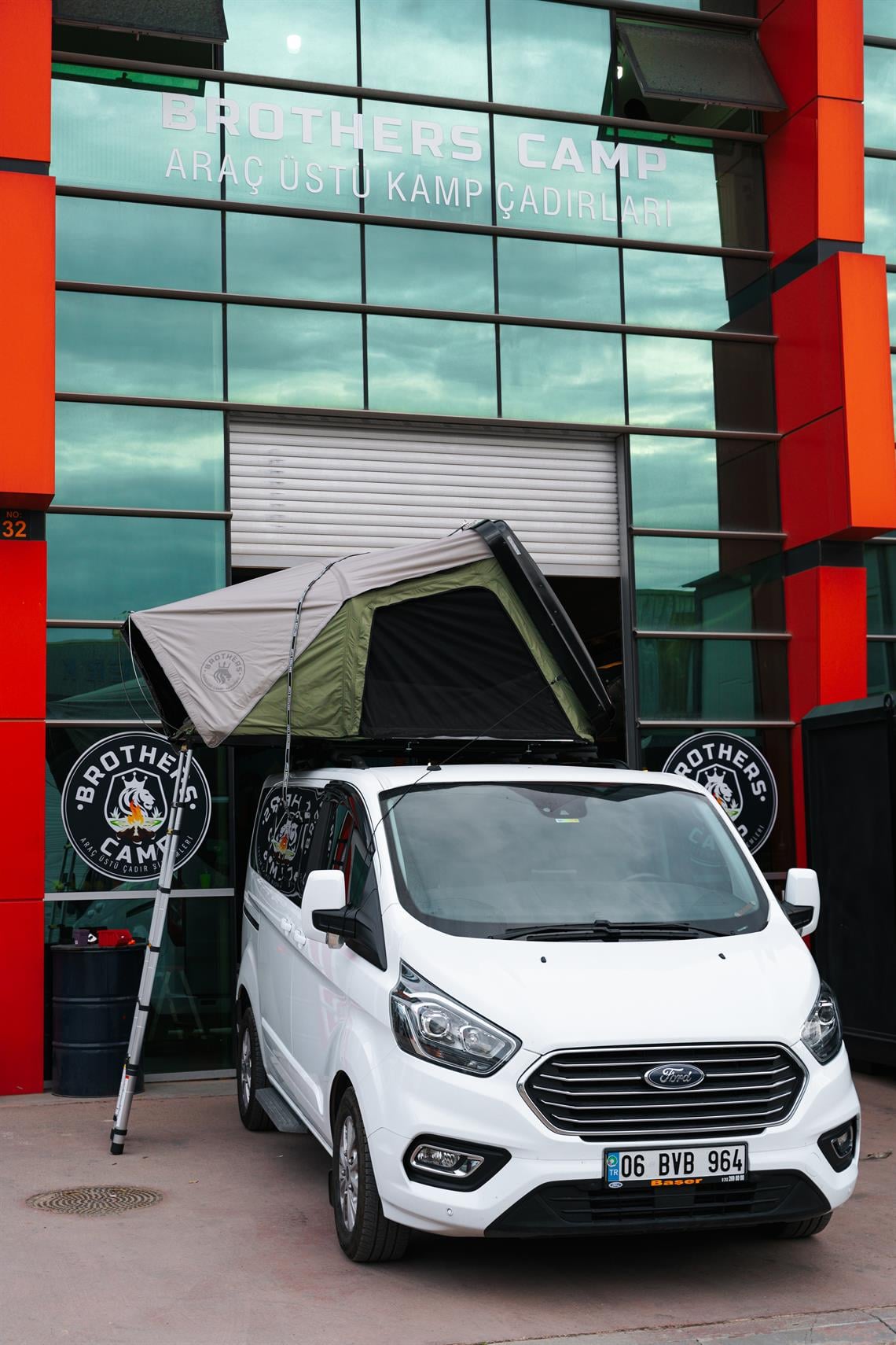 BROTHERSCAMP ARAÇ ÜSTÜ ÇADIR AİLE MODELİ 