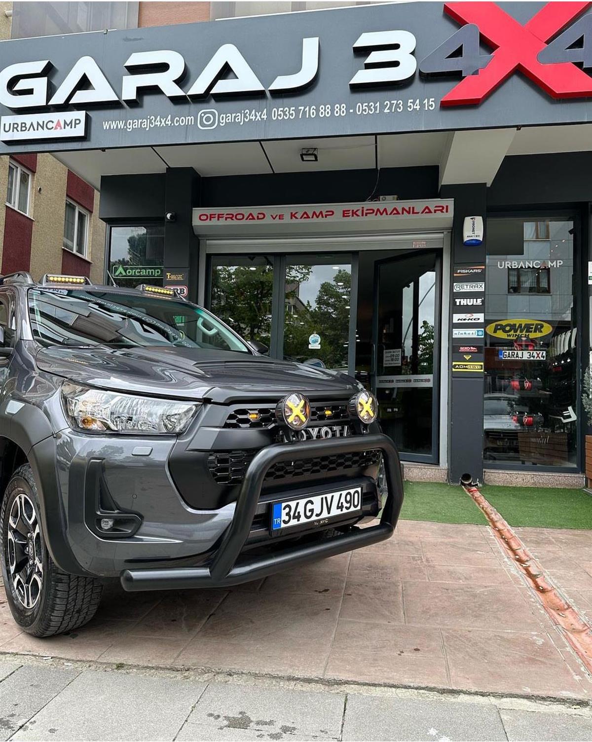 TOYOTA HILUX IŞIKLI ÖN PANJUR