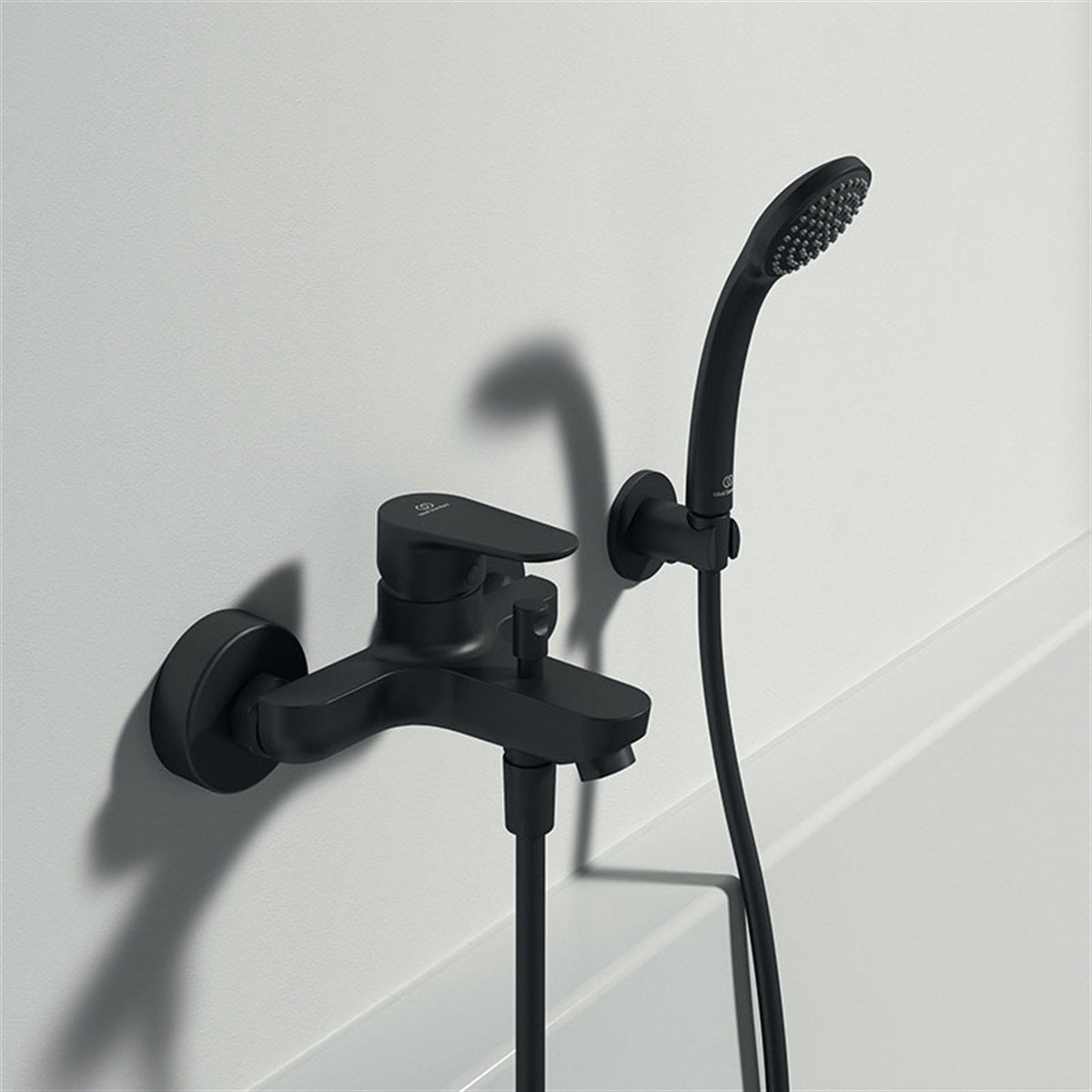 Ideal Standard Cerafine O Banyo Bataryası Mat Siyah