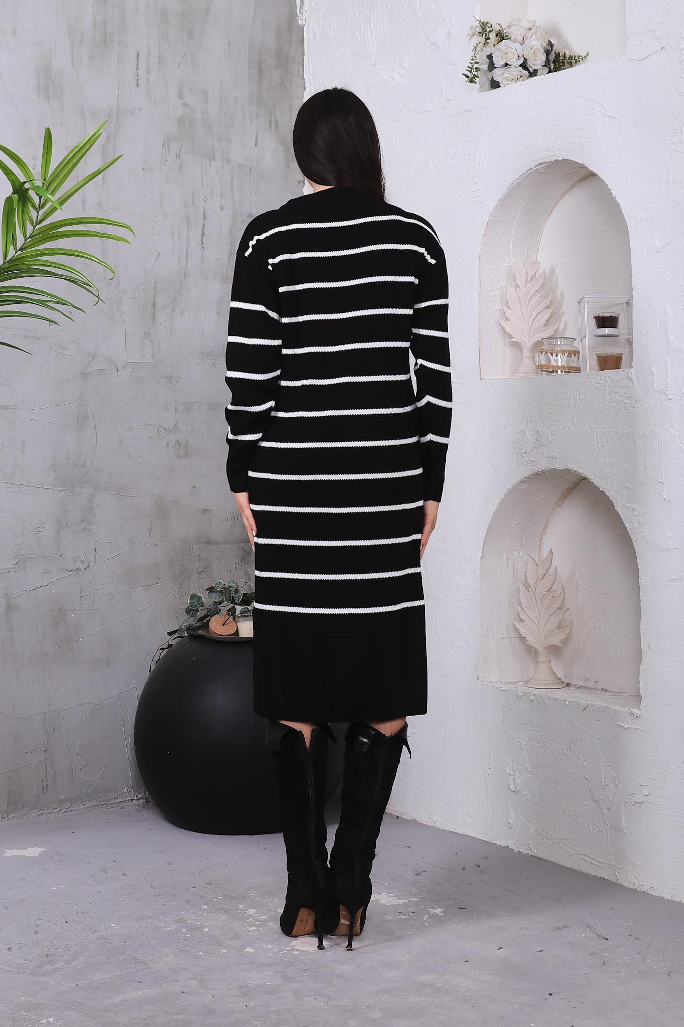 Çizgili Oversize Triko Elbise