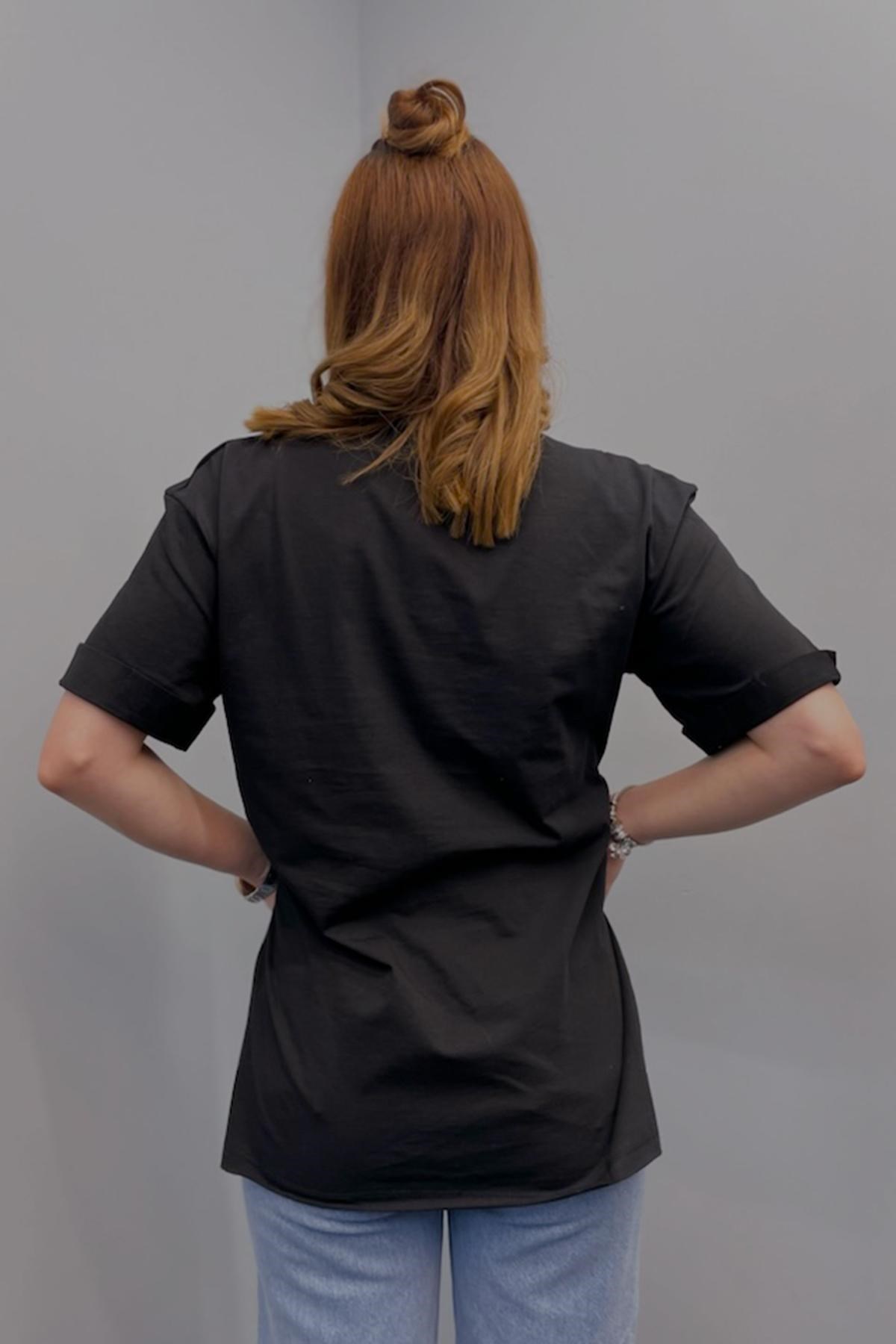 Kadın V Yaka Yırtmaçlı Basic T-Shirt Siyah
