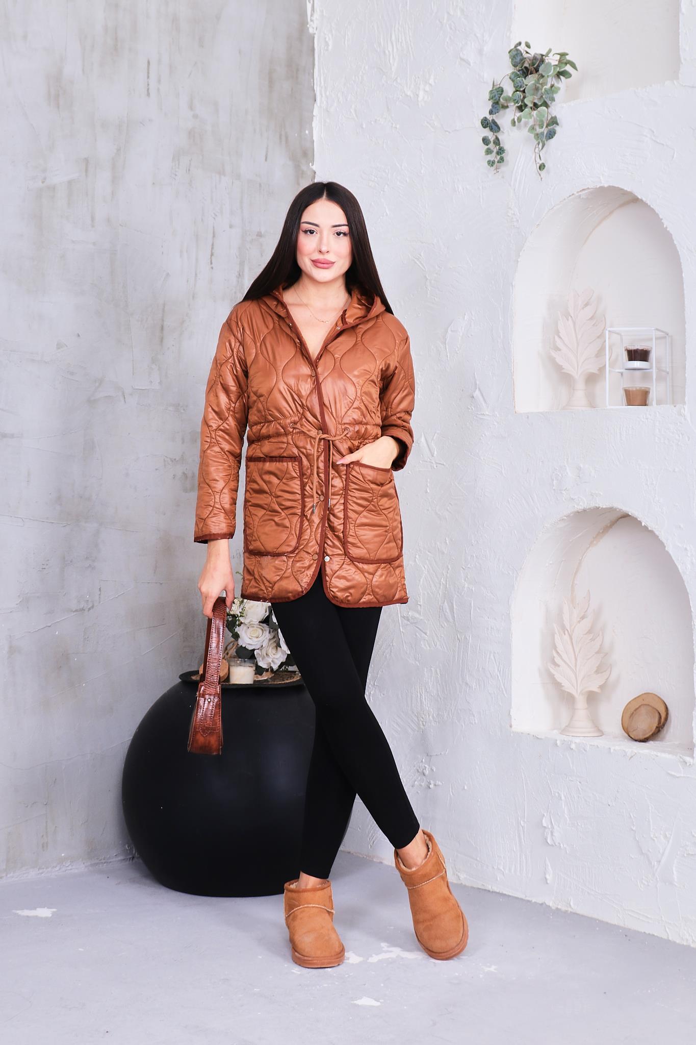 Kapitone Cepli Kısa Mont