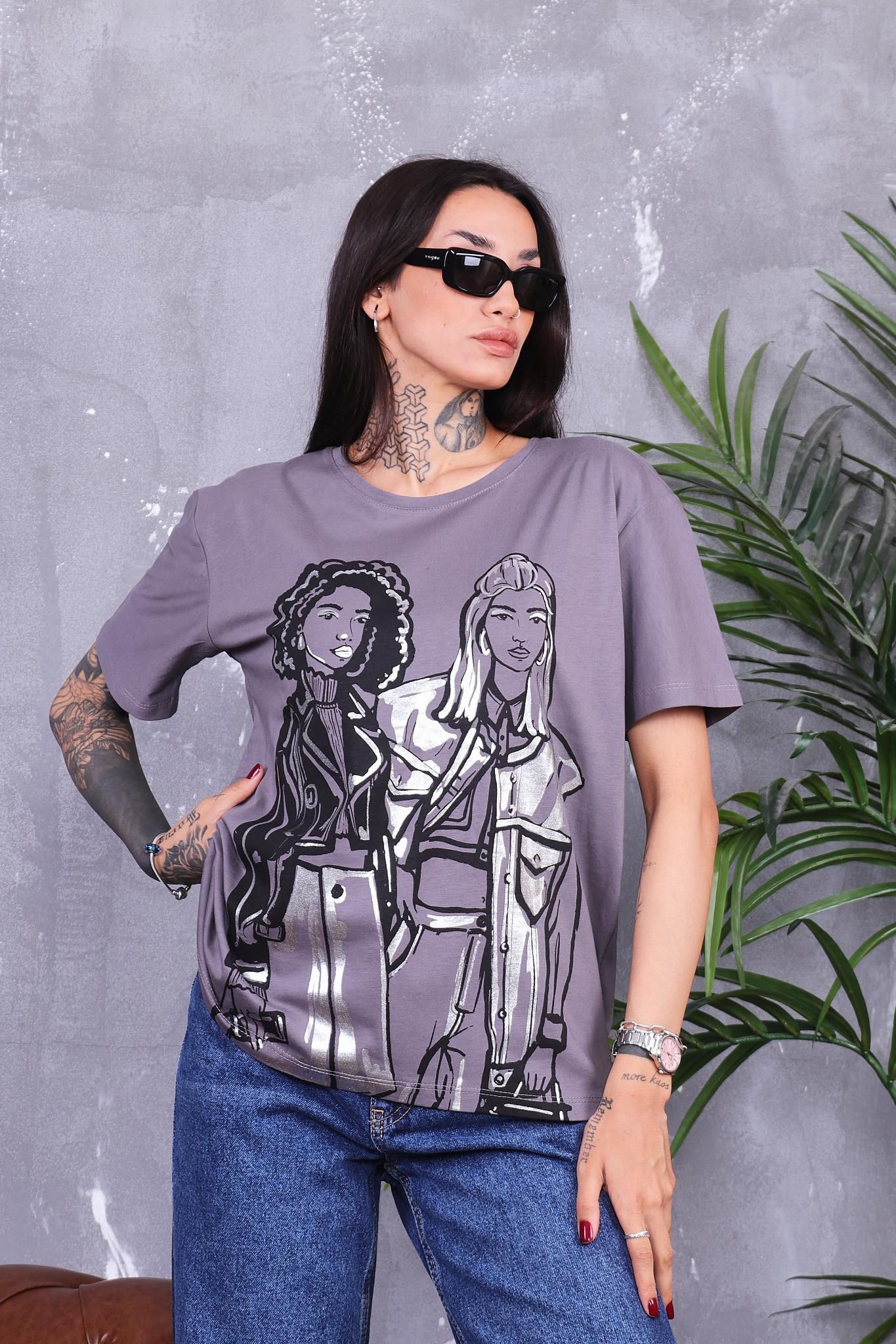 Kız Baskılı Parlak Geçişli Tshirt