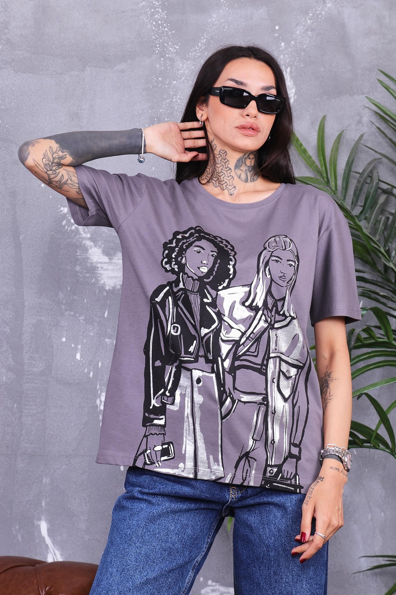 Kız Baskılı Parlak Geçişli Tshirt