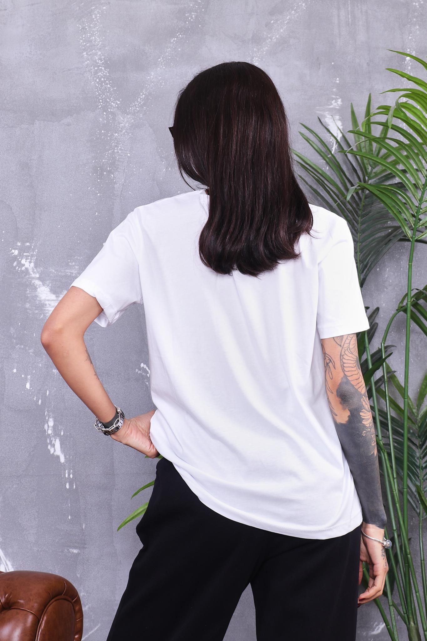 Kız Baskılı Parlak Geçişli Tshirt