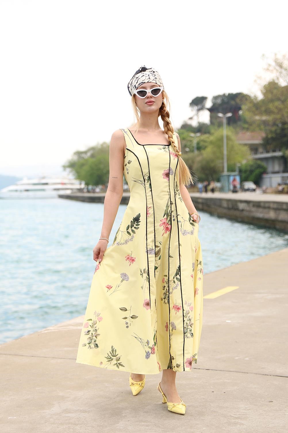 Şerit Detaylı Çiçek Desenli Poplin Kumaş Sarı Elbise
