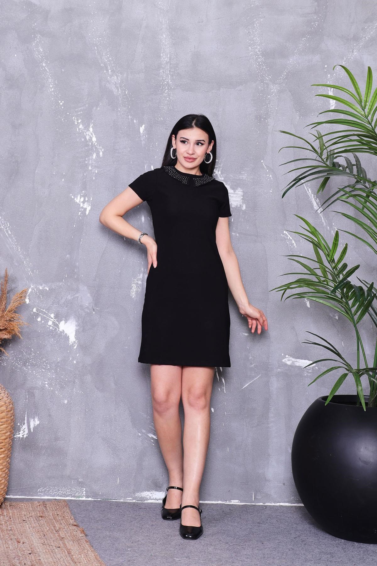 Yakası Taşlı Likralı Basıc Elbise